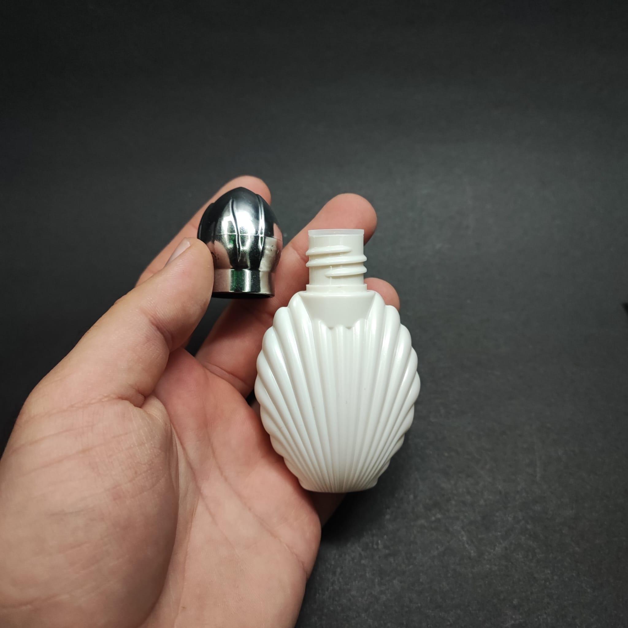 40 CC BEYAZ CAMPET İSTİRİDYE KOLONYA ŞİŞESİ - KRAL TACI GEÇME GÜMÜŞ KAPAKLI - KOLONYA TIPALI - 40 ML CAMPET KOLONYA ŞİŞESİ