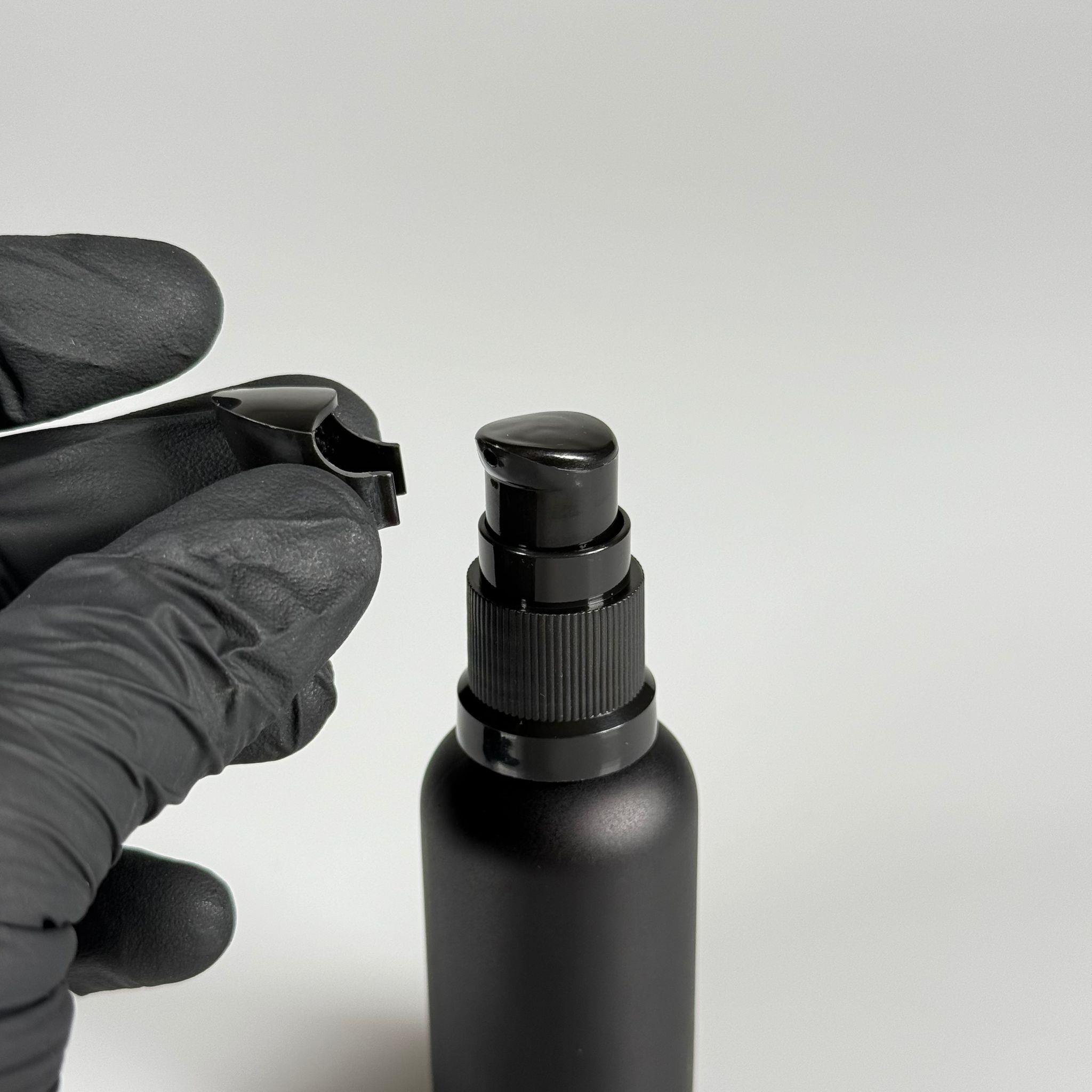 30 CC MAT SİYAH CAM ŞİŞE - SIZDIRMAZ ETEKLİ SİYAH LOSYON POMPALI TAKIM - 30 ML LOSYON ŞİŞESİ - YAĞ, KREM GİBİ YOĞUN KIVAMLI SIVILAR İÇİN CAM AMBALAJ