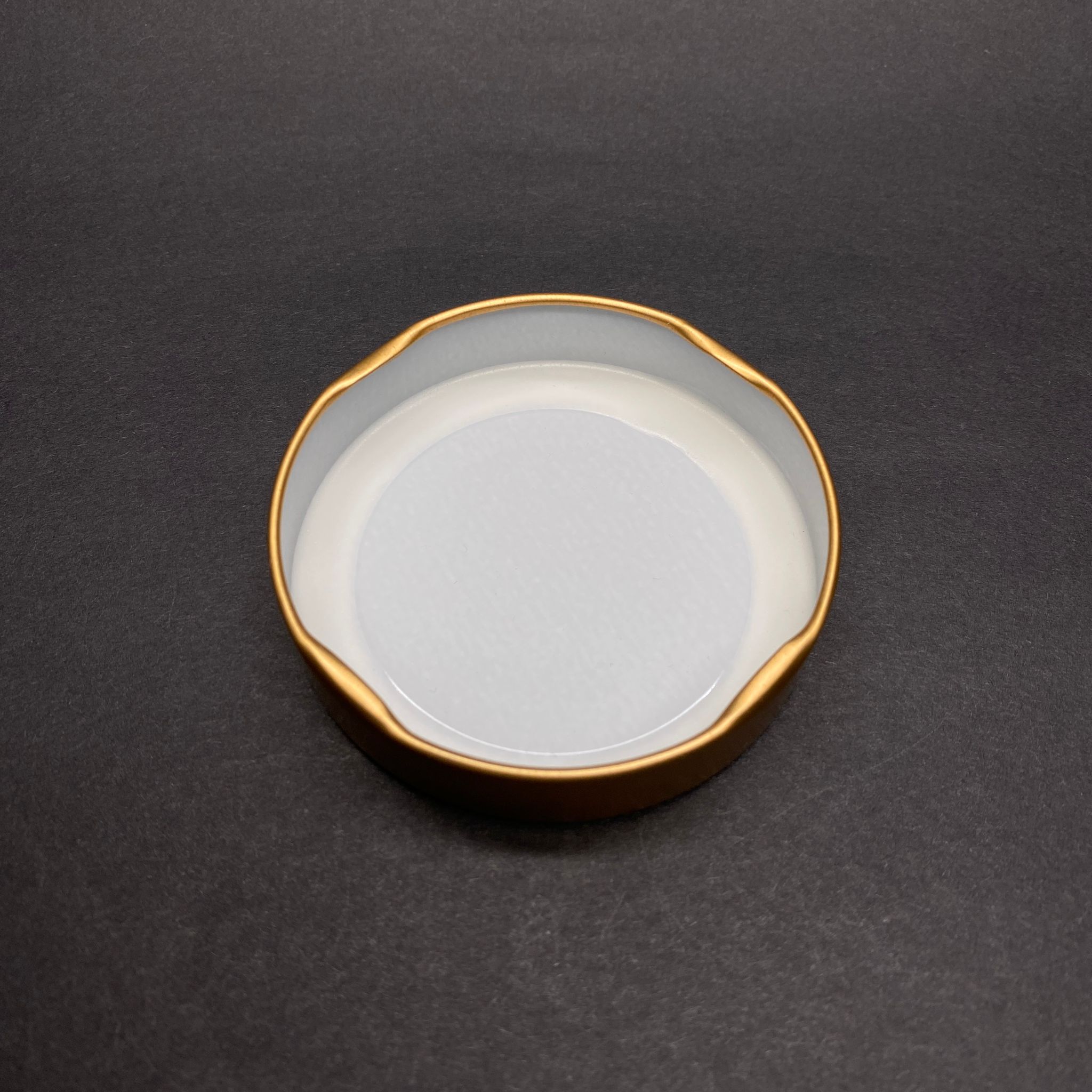 70 MM TWİST-OFF DERİN GOLD METAL KAPAK