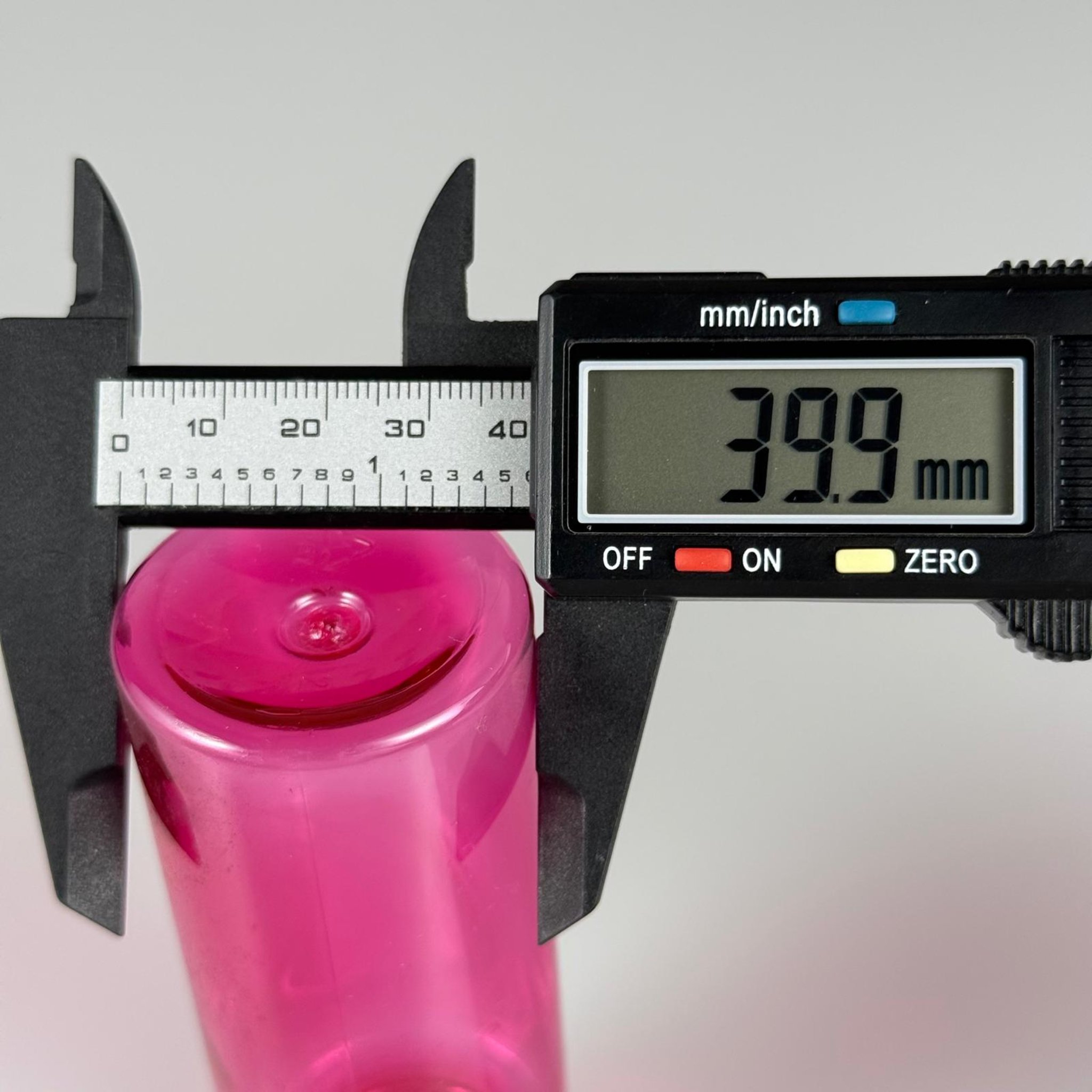 100 CC PEMBE SİLİNDİR KESKİN KÜT MODEL SERT PET ŞİŞE (17 GR - 24 AĞIZ ) + KÖPÜK CONTALI GOLD METAL ALÜMİNYUM KAPAK TAKIM - 100 ML KAPAKLI PEMBE PET ŞİŞELER