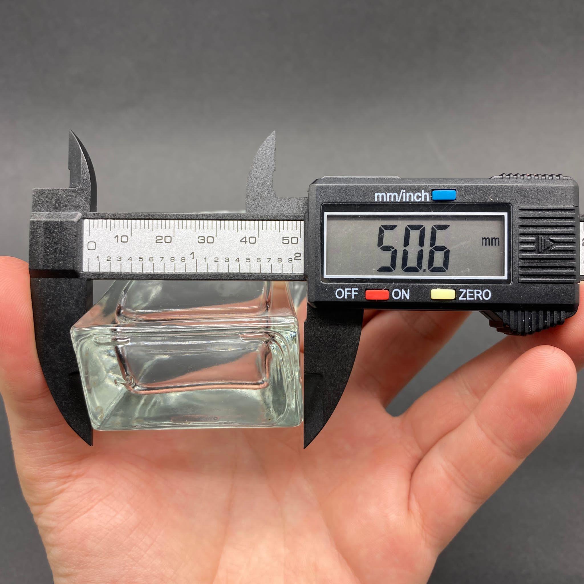 50 CC KÖŞELİ İÇTEN DAMLALIKLI - SİYAH KAPAKLI CAM ŞİŞE - 50 ML YENİ İÇTEN DAMLALIKLI CAM ŞİŞE - 1. KALİTE İTHAL CAM