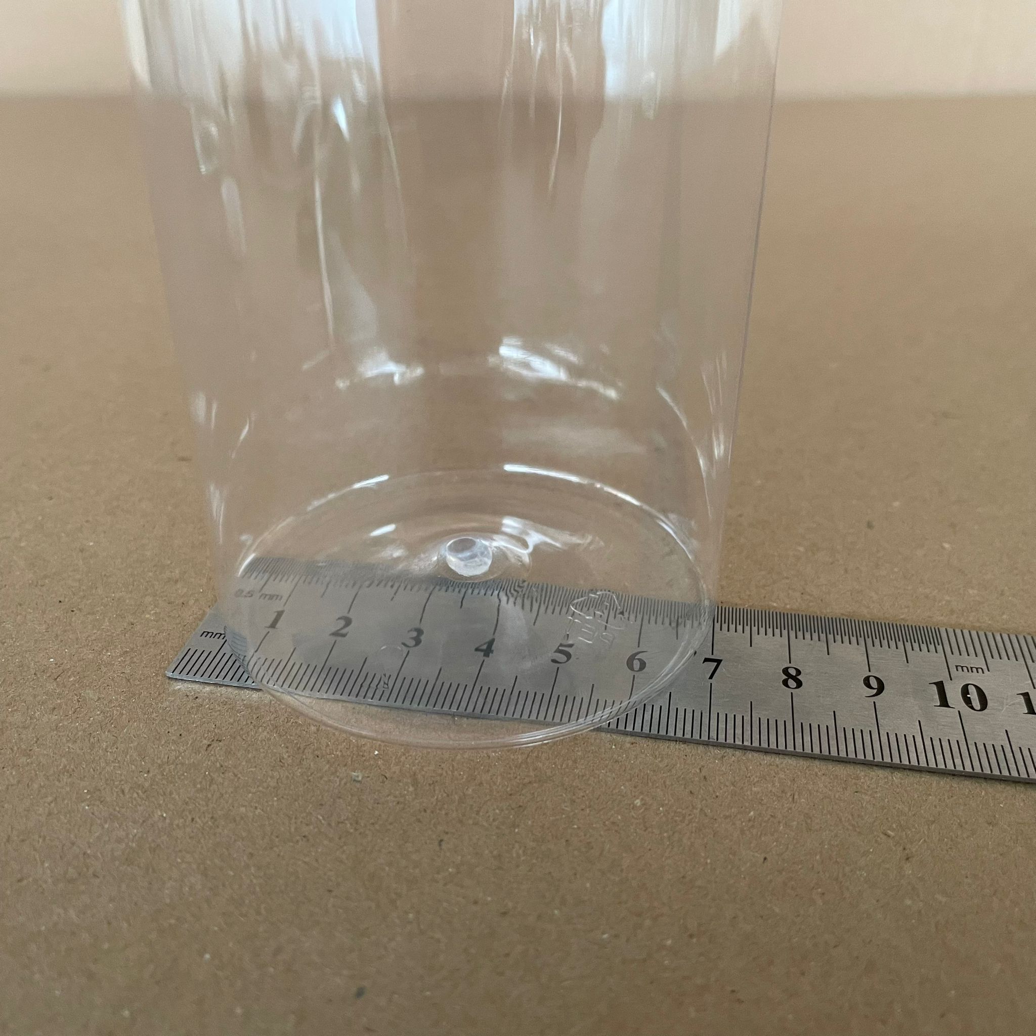 500 CC UZUN SİLİNDİR PET ŞİŞE KALIN (26 GR) - SİYAH DİSKTOP ŞAMPUAN KAPAKLI - 28 AĞIZ - 500 ML PET ŞİŞE