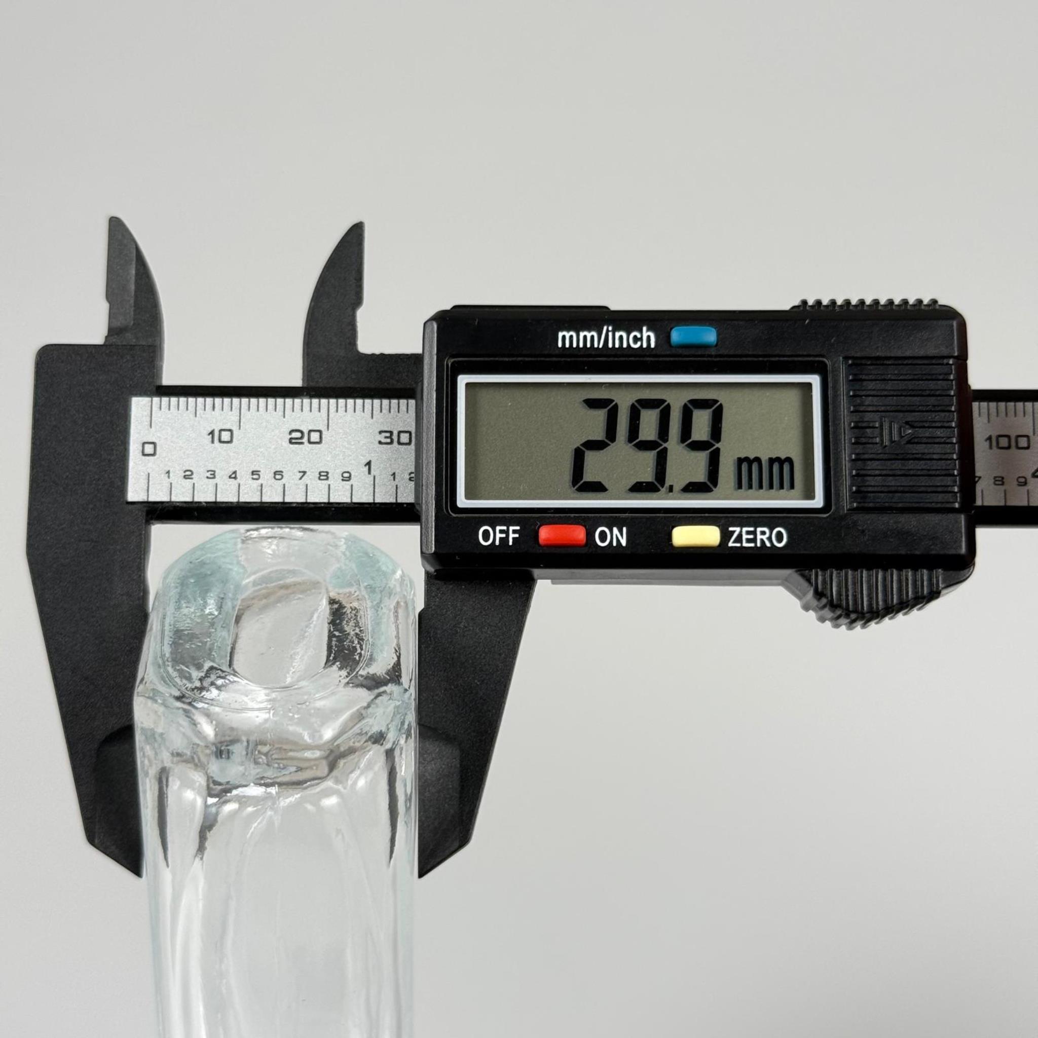 50 CC MİLANO MODEL CAM ŞİŞE - SİYAH PLASTİK KAPAK - SİYAH SPREYLİ - 50 ML LÜKS PARFÜM ŞİŞESİ (CAMIN KALINLIĞI İLE İLGİLİ +/- 5 ML TOLERANS OLABİLİR)