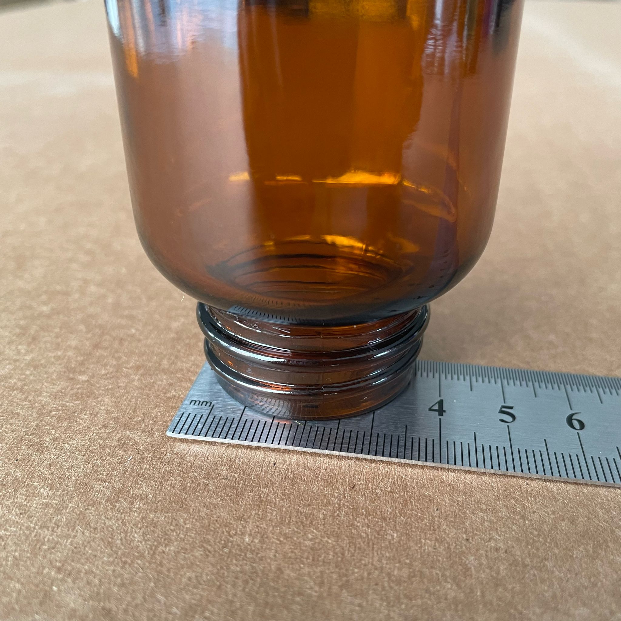 120 CC AMBER CAM TABLET ŞİŞESİ - 38 AĞIZ KAPAKSIZ - 120 ML (SİLME 133 ML) KAPSÜL KUTUSU - İLAÇ ŞİŞESİ - MEDİKAL HAP ŞİŞESİ - FARMASÖTİK KAVANOZ - ŞİŞECAM ÜRÜN KODU: 763713