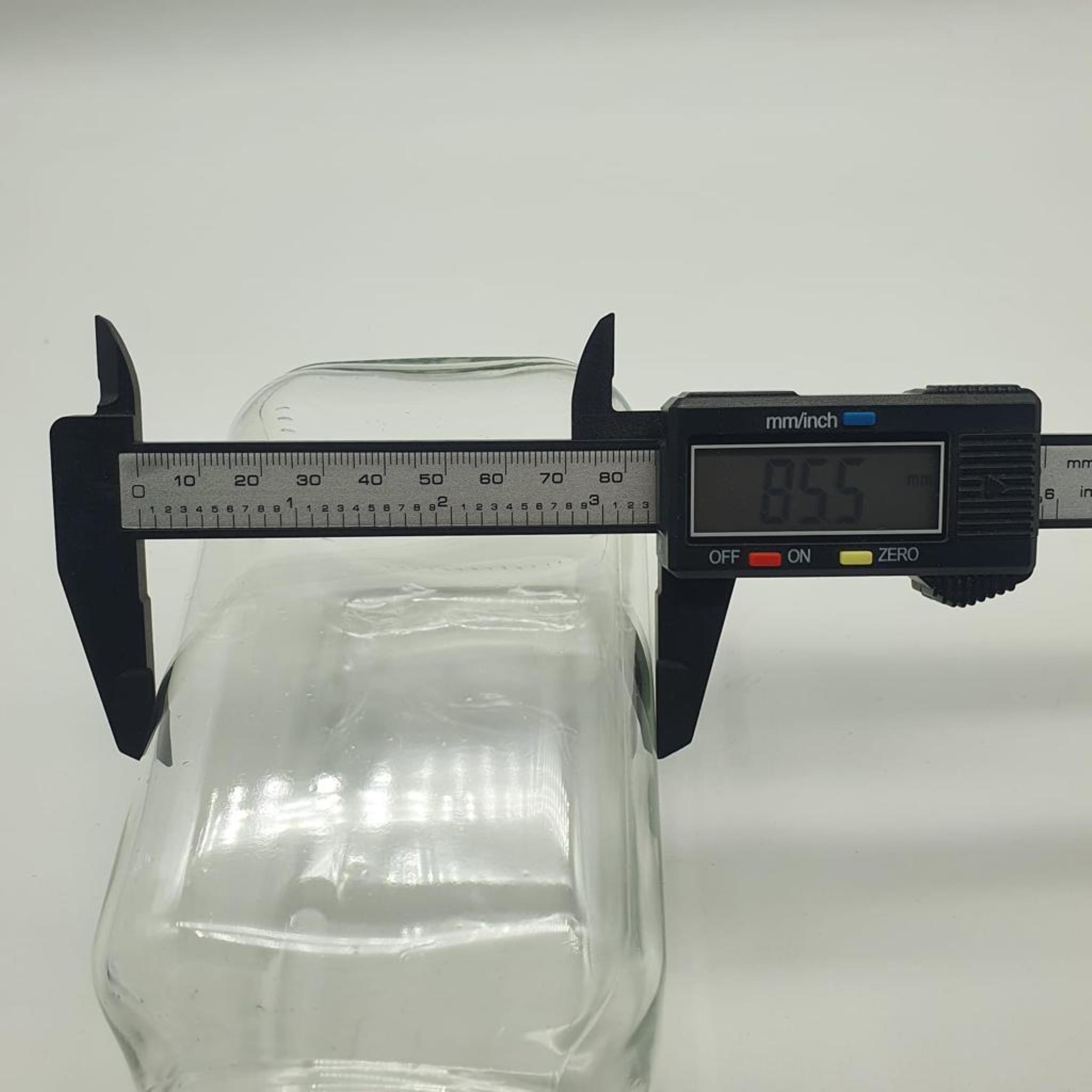 850 CC CAM KARE KAVANOZ (82 AĞIZ) - 850 ML KÖŞELİ KAVANOZ - KAPAKSIZ - ŞİŞECAM ÜRÜN KODU: 100285
