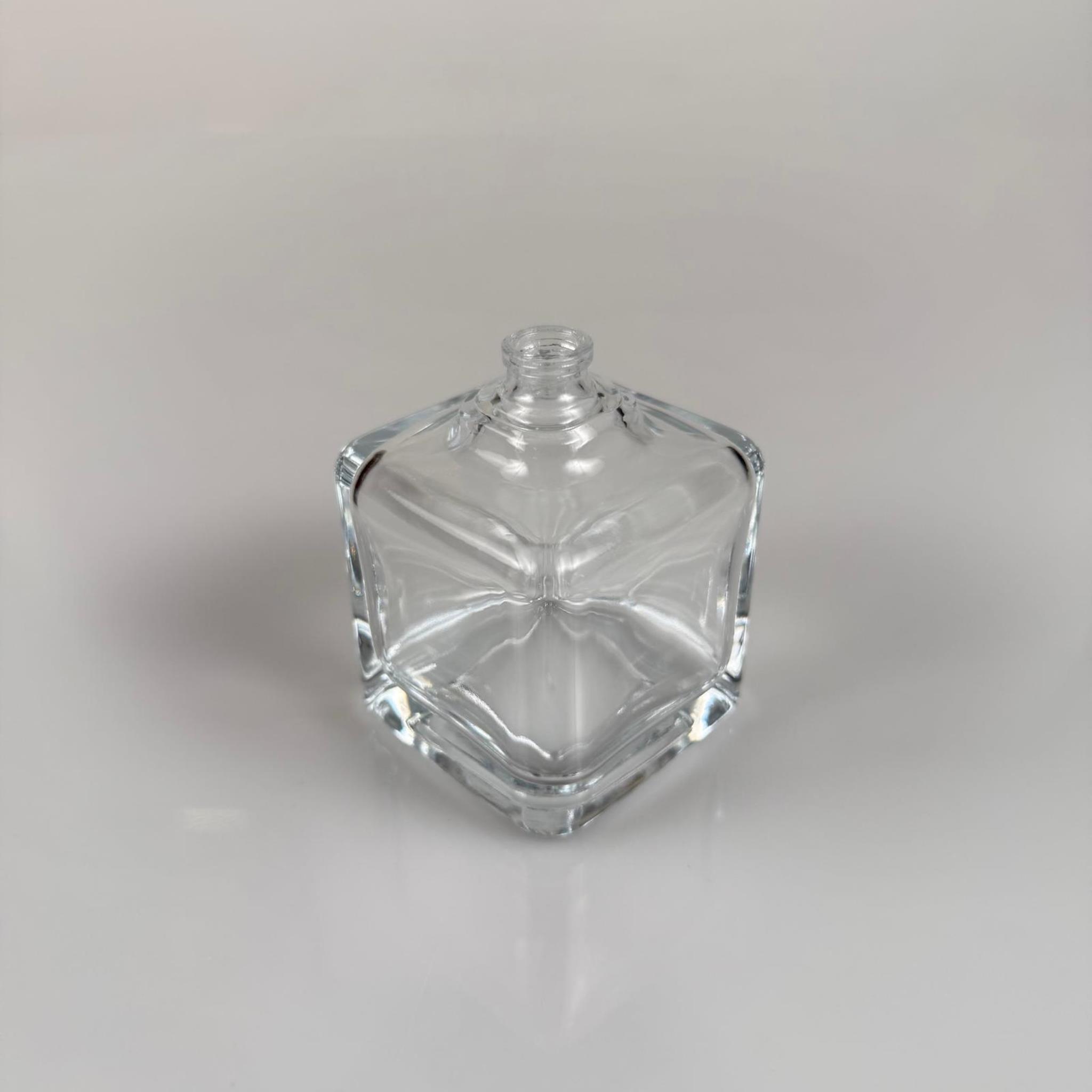 100 ML KARE MODEL LURA PARFÜM ŞİŞESİ - KAPAKSIZ (AĞIZ 15 MM GEÇME KOLAY KAPAMA)