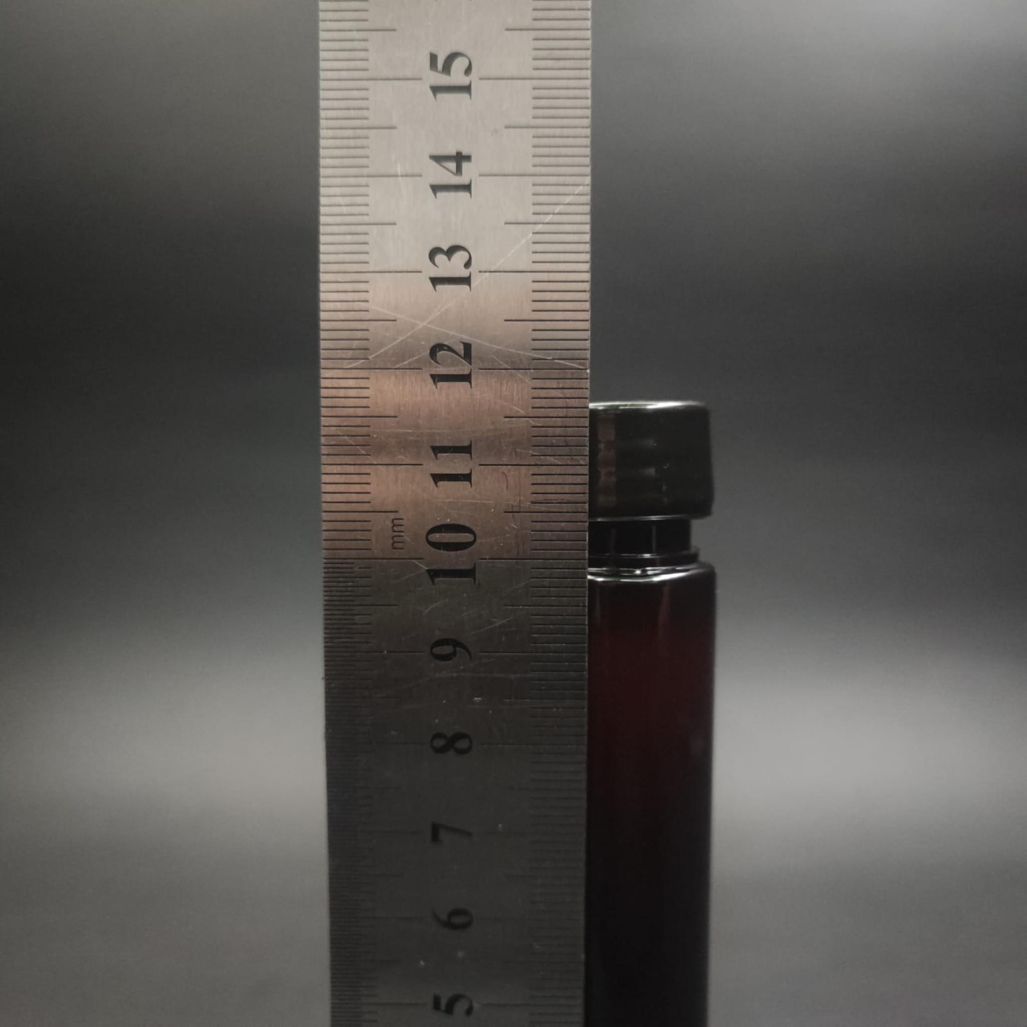 30 CC AMBER PLASTİK UZUN ŞİŞE + KENDİNDEN CONTALI SIZDIRMAZ SİYAH KAPAK  - 30 ML KAPAKLI PET ŞİŞE