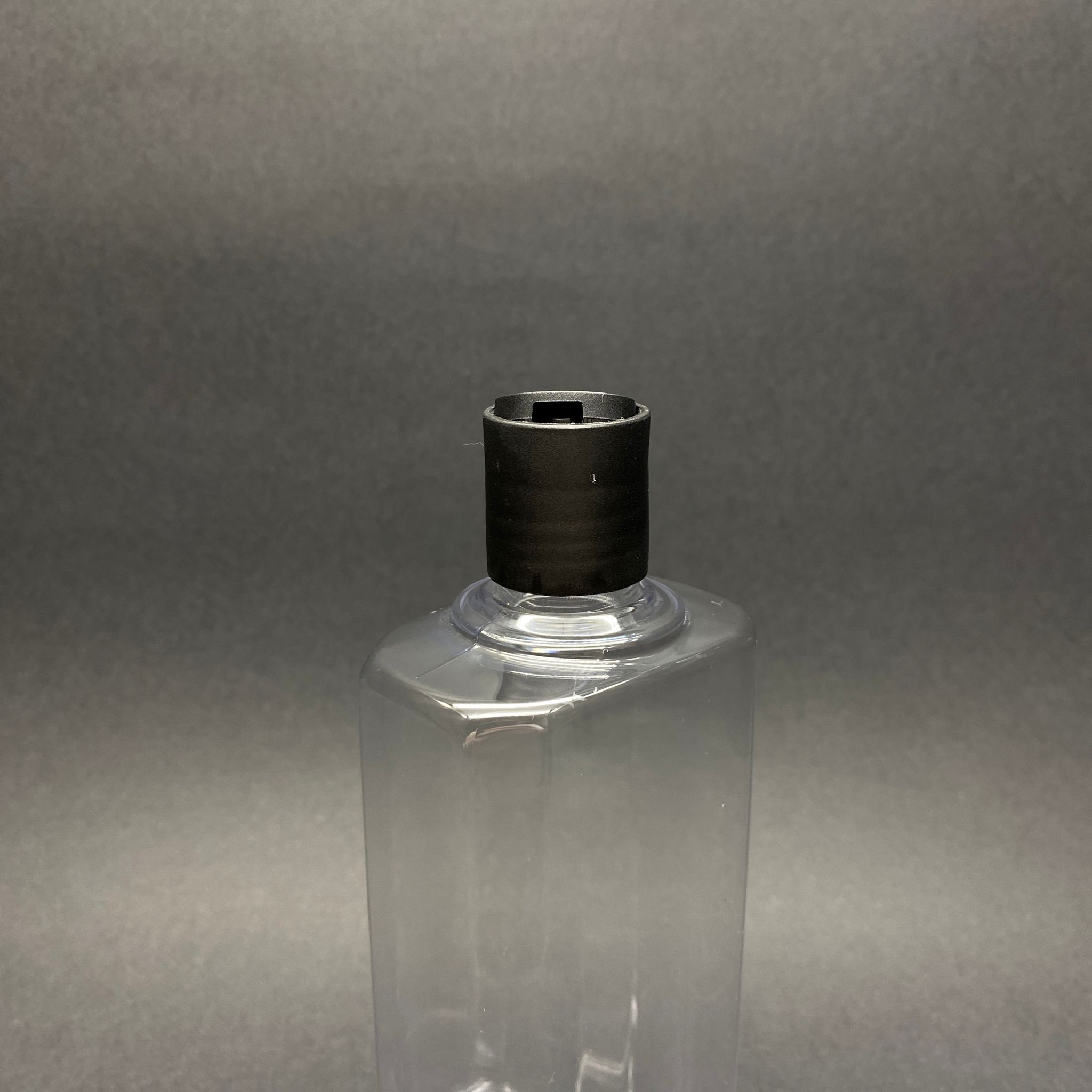 400 CC PET YASSI MODEL ŞAMPUAN ŞİŞESİ - ŞEFFAF - SİYAH DİSKTOP KAPAKLI - 400 ML BOŞ PLASTİK ŞAMPUAN ŞİŞESİ