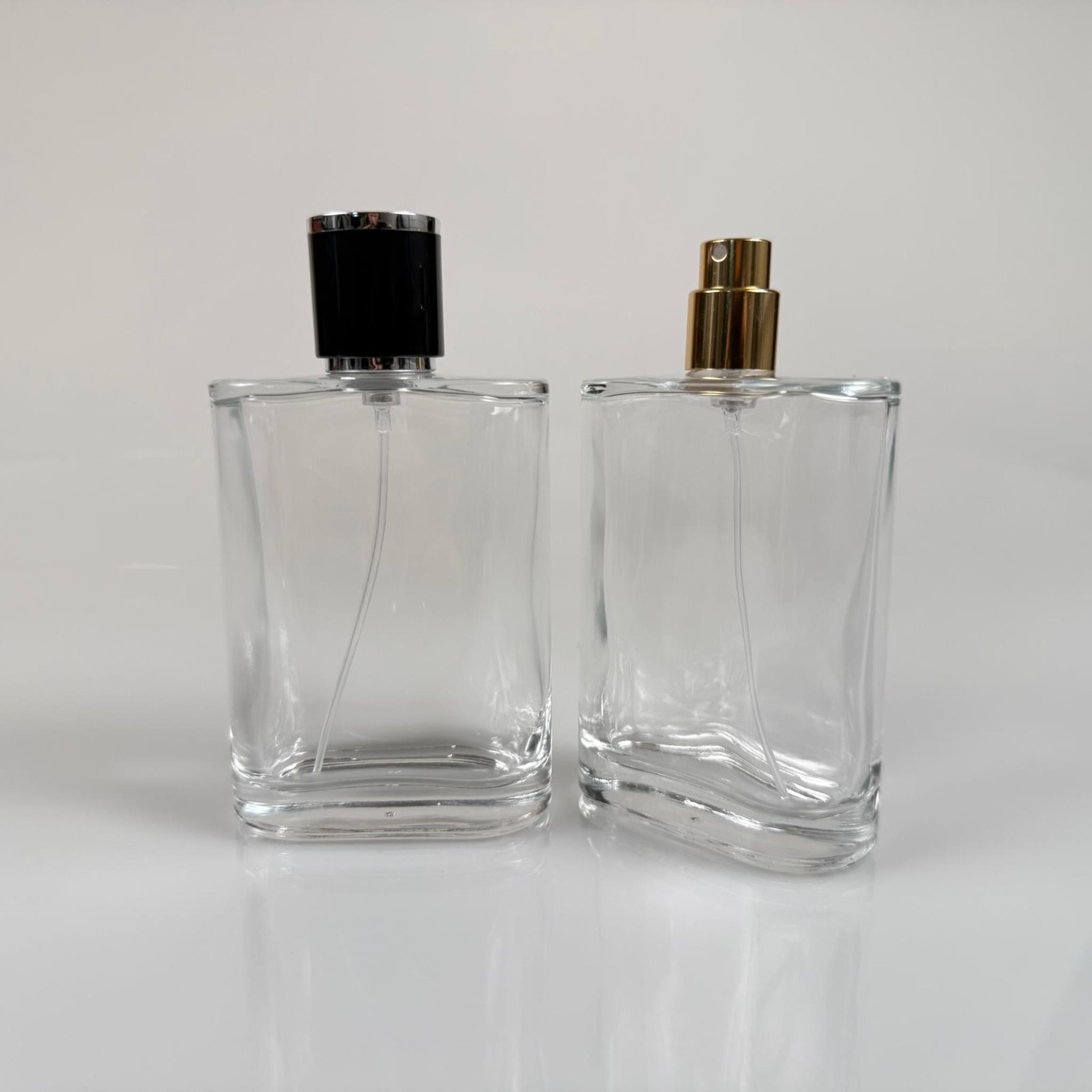 100 ML YASSI MODEL CEO PARFÜM ŞİŞESİ - GOLD METAL SPREYLİ + GÜMÜŞ SİYAH KAPAKLI (AĞIZ 15 MM GEÇME KOLAY KAPAMA)
