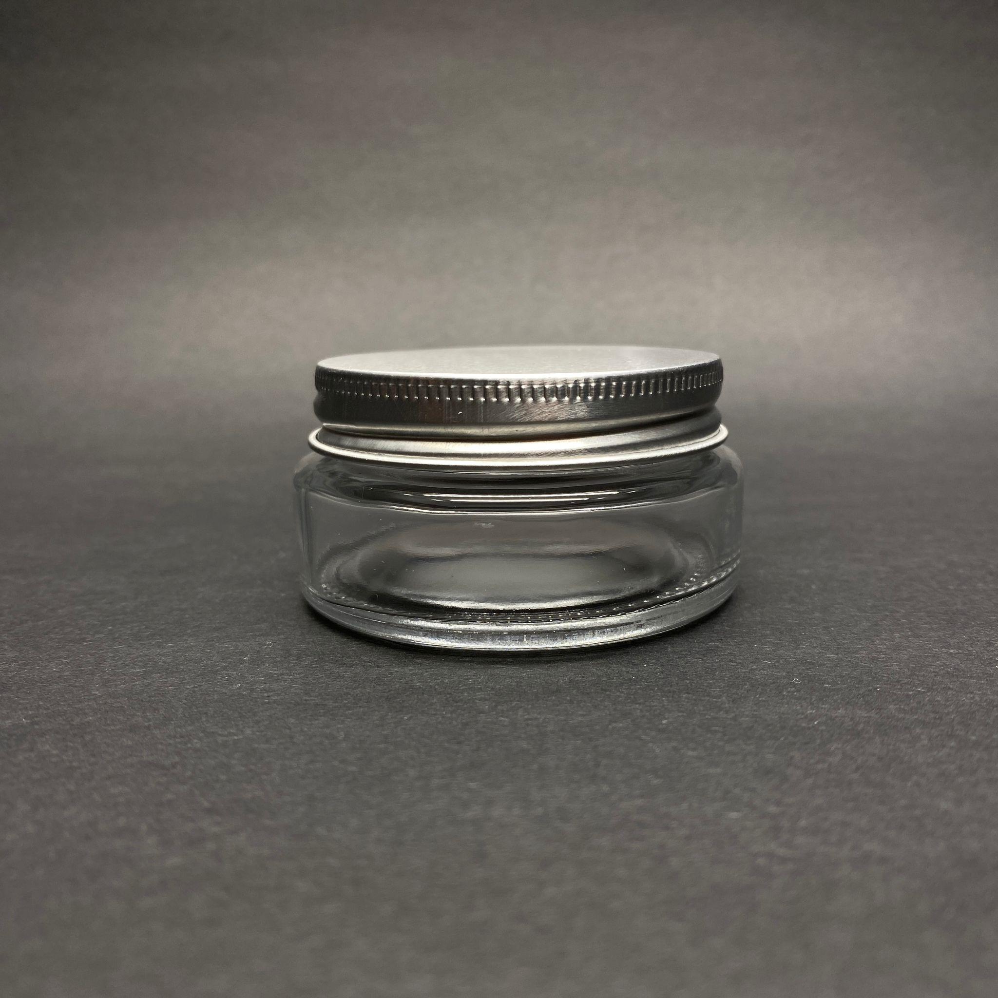 50 CC CAM KREM KAVANOZU - GÜMÜŞ METAL KAPAKLI - 50 ML CAM YAYVAN BASIK KREM KAVANOZU - İTHAL