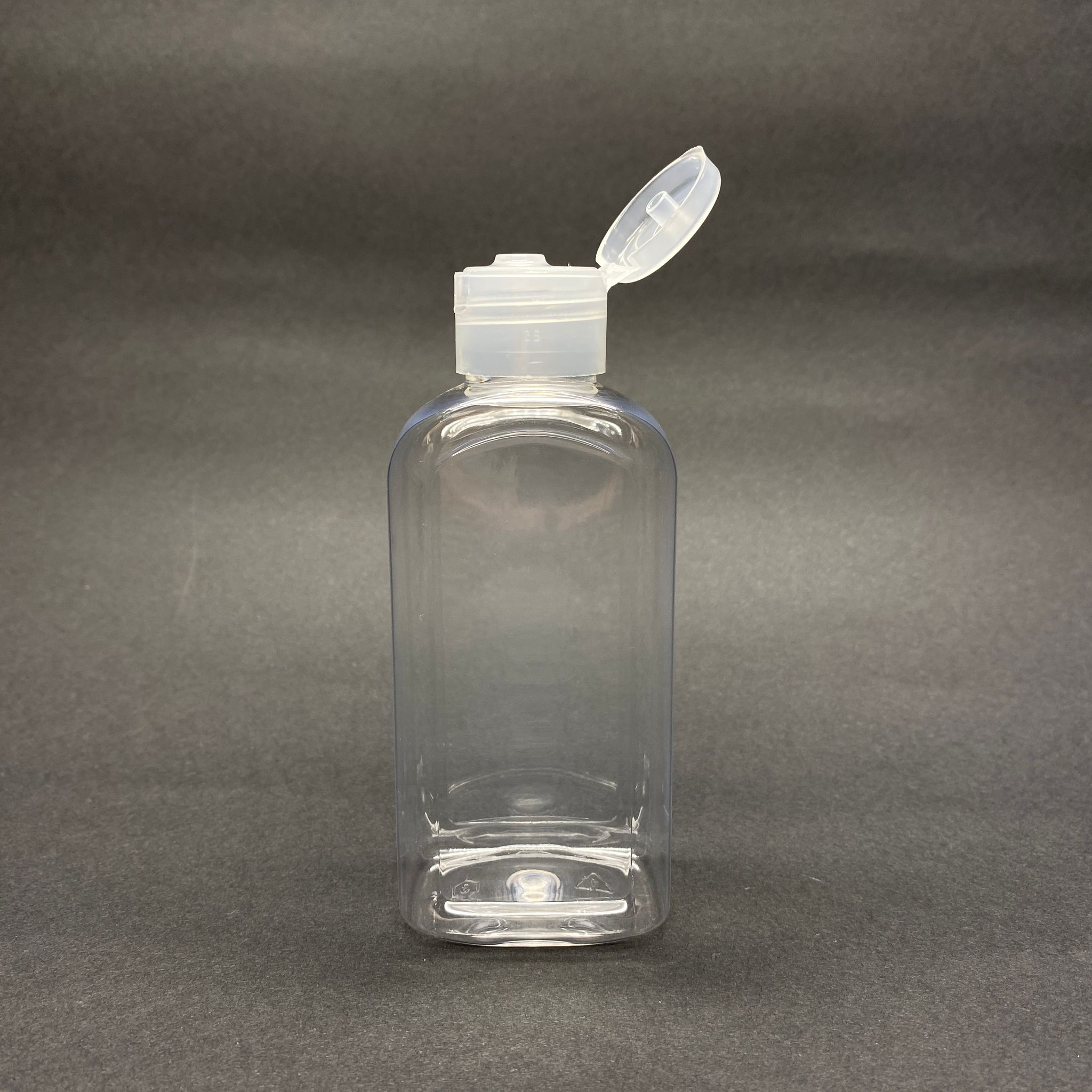140 CC YASSI KÖŞELİ SERT PLASTİK ŞİŞE - ŞEFFAF FLİPTOP AKITICILI KAPAKLI - ÇITÇIT KAPAKLI - 140 ML PLASTİK YASSI ŞİŞE