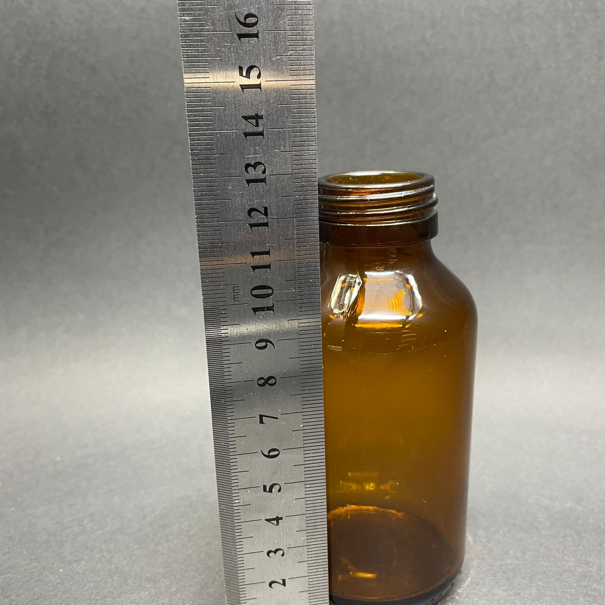 200 CC AMBER CAM ŞİŞE - GENİŞ AĞIZLI - 35 AĞIZ - 200 ML KAHVERENGİ TABLET CAM ŞİŞESİ - ŞİŞECAM ÜRÜN KODU: 765620