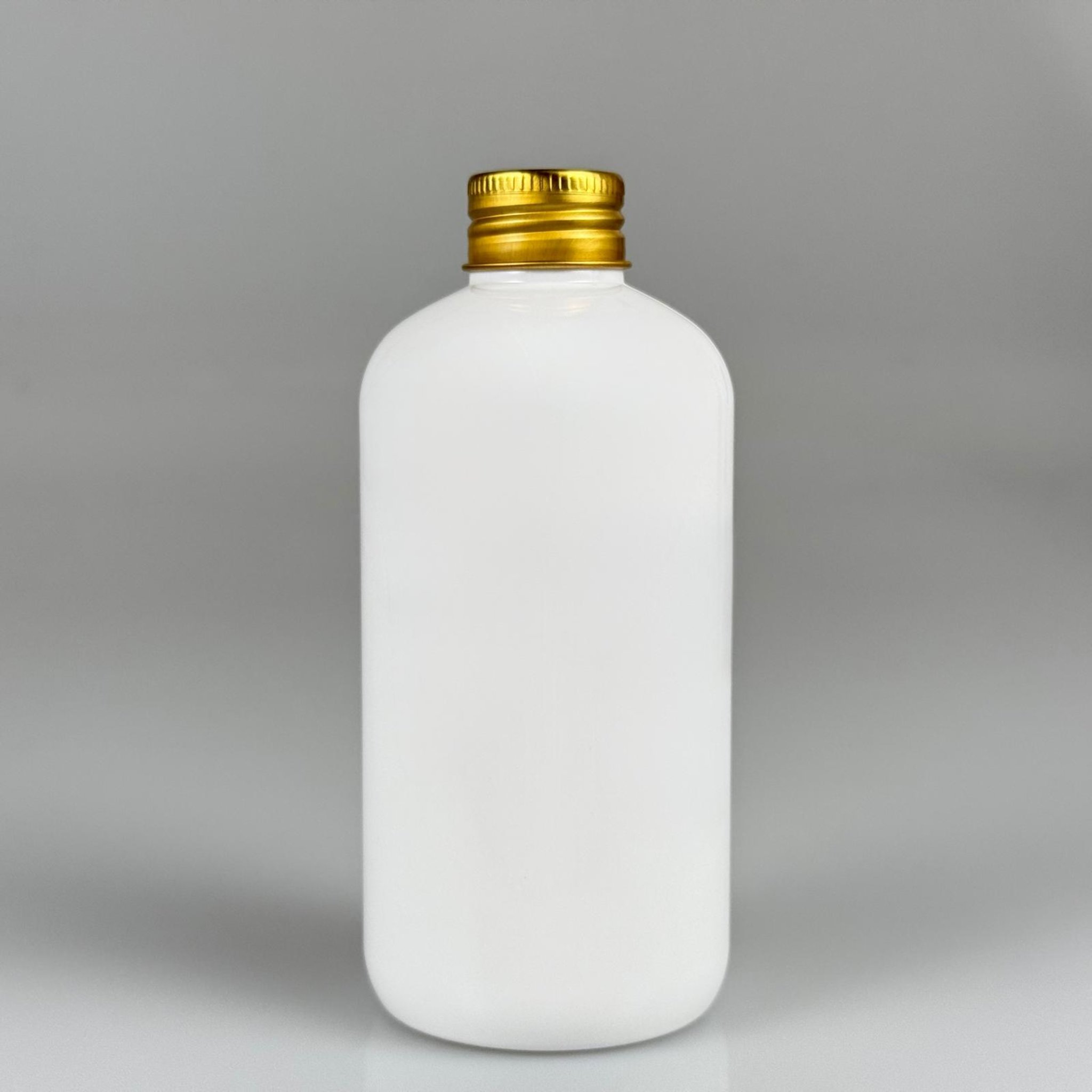 250 CC BEYAZ PLASTİK ŞİŞE ZEYNEP MODEL ( 24 AĞIZ ) + KÖPÜK CONTALI GOLD METAL ALÜMİNYUM KAPAKLI - 250 ML KAPAKLI BEYAZ TOMBUL PET ŞİŞELER