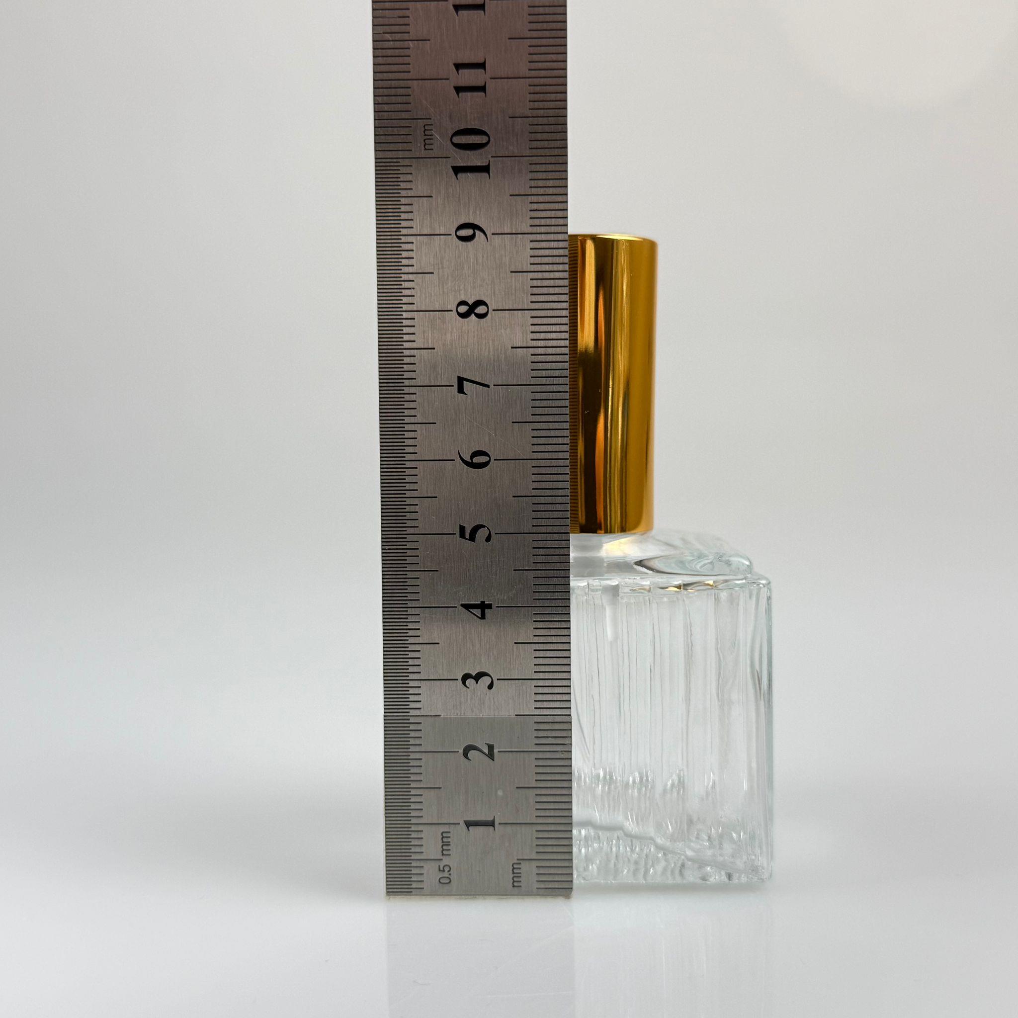 50 CC KÖŞELİ DESENLİ ÇİZGİLİ CAM ŞİŞE - VİDALI GOLD SPREYLİ PARFÜM KOLONYA ŞİŞESİ TAKIM - 50 ML PRESTİJLİ ŞİŞE