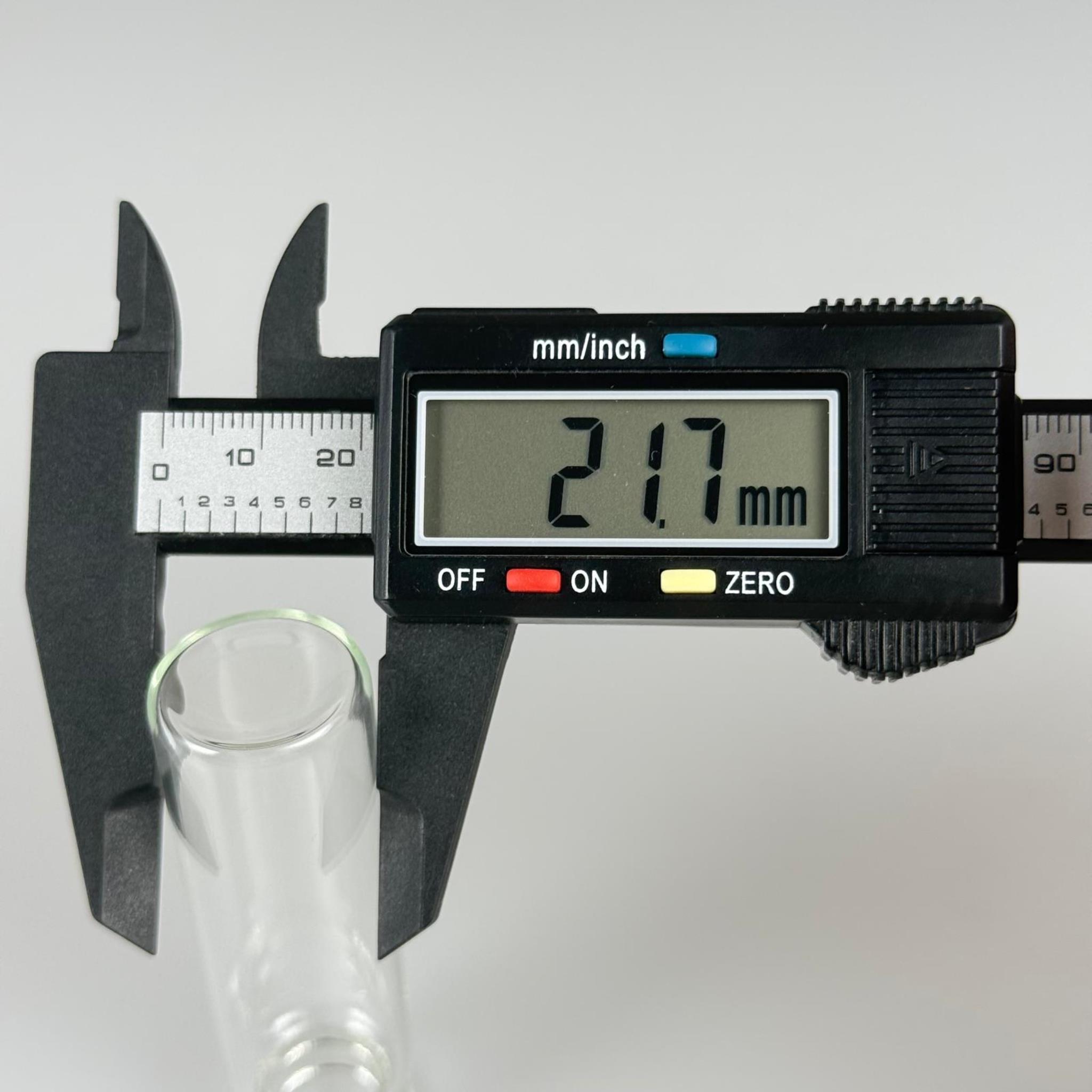 BOROSİLİKAT CAM ŞİŞE - 18 CC - 22x70 MM - ÇEKME CAM BORU FLAKON İNCE PENİSİLİN ŞİŞESİ - AĞIZ ÇAPI 20 MM