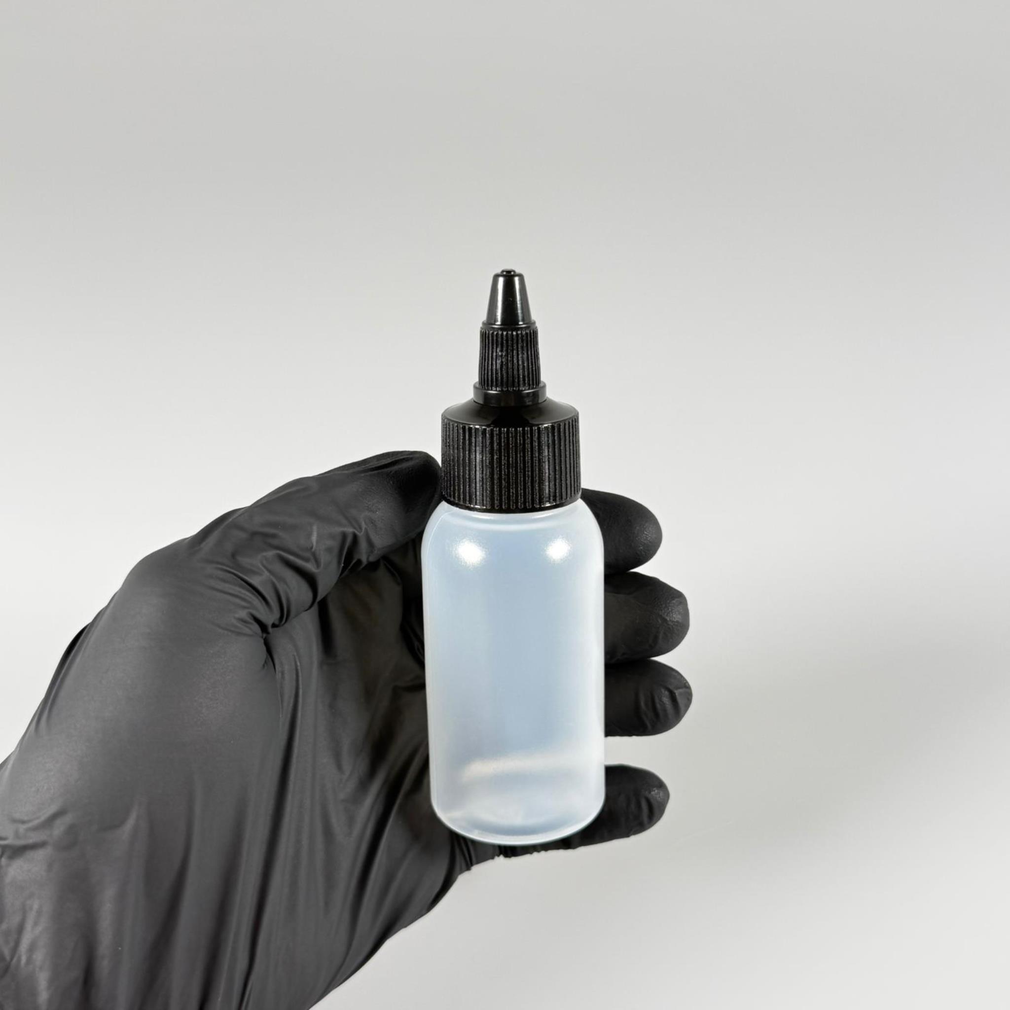 50 ML SIKILABİLİR YUMUŞAK POLİETİLEN PE PLASTİK ŞİŞE - SİYAH TWİST AKITICI SOS KAPAKLI - 50 cc sos, yağ, kartuş, mürekkep vb için boş şişeler