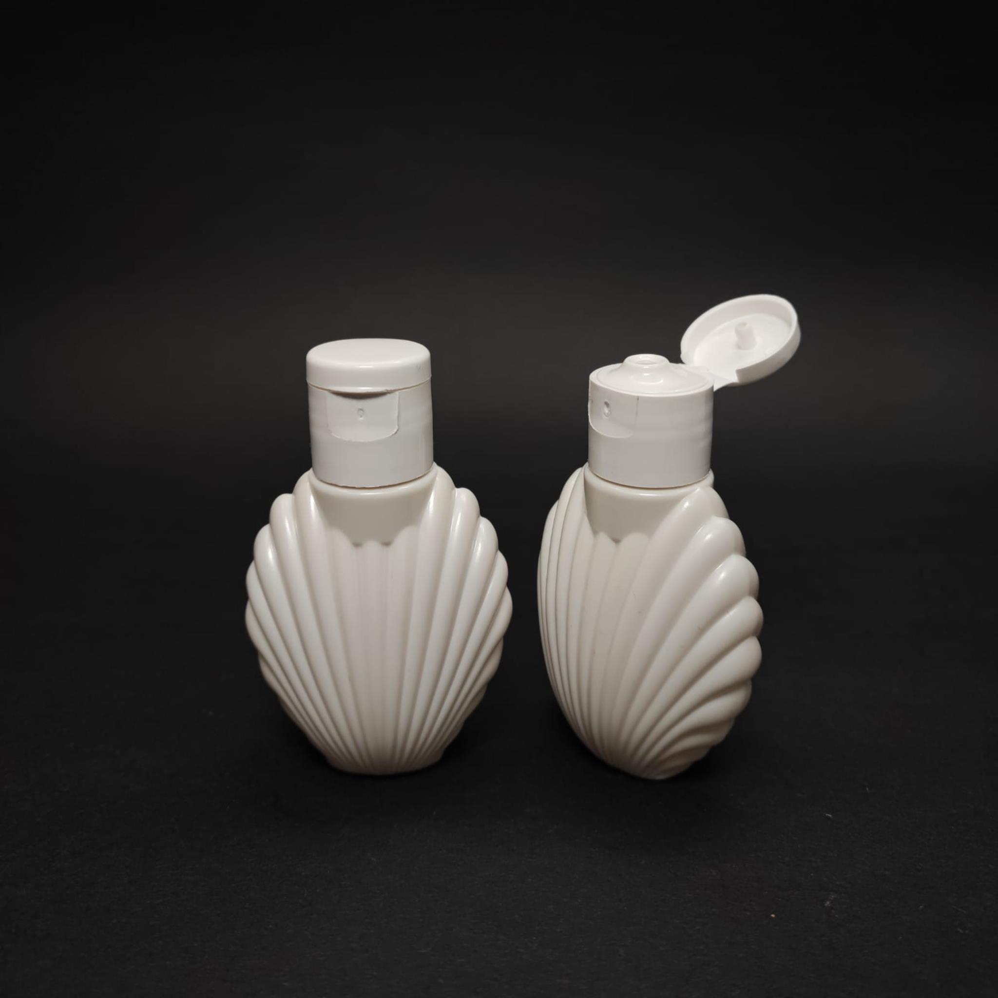 40 CC BEYAZ İSTİRİDYE KOLONYA ŞİŞESİ - BEYAZ FLİPTOP KAPAKLI - 40 ML AKITICILI CAMPET PLASTİK KOLONYA ŞİŞESİ