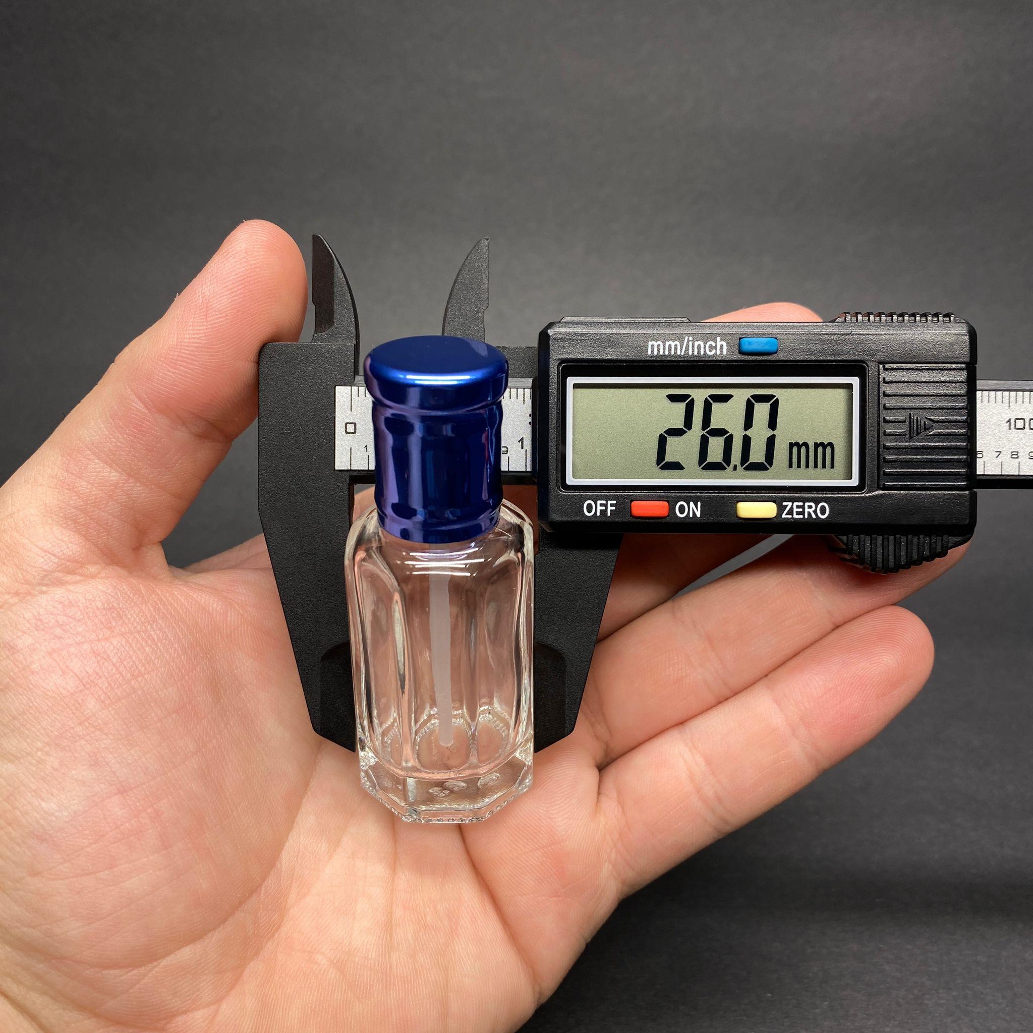 12 CC ÇUBUKLU ESANS ŞİŞESİ -  HACI MİSİ , AROMATİK YAĞ , KOKU , PARFÜM İÇİN SÜRÜLEBİLİR 12 ML CAM ŞİŞE - MAVİ KAPAKLI