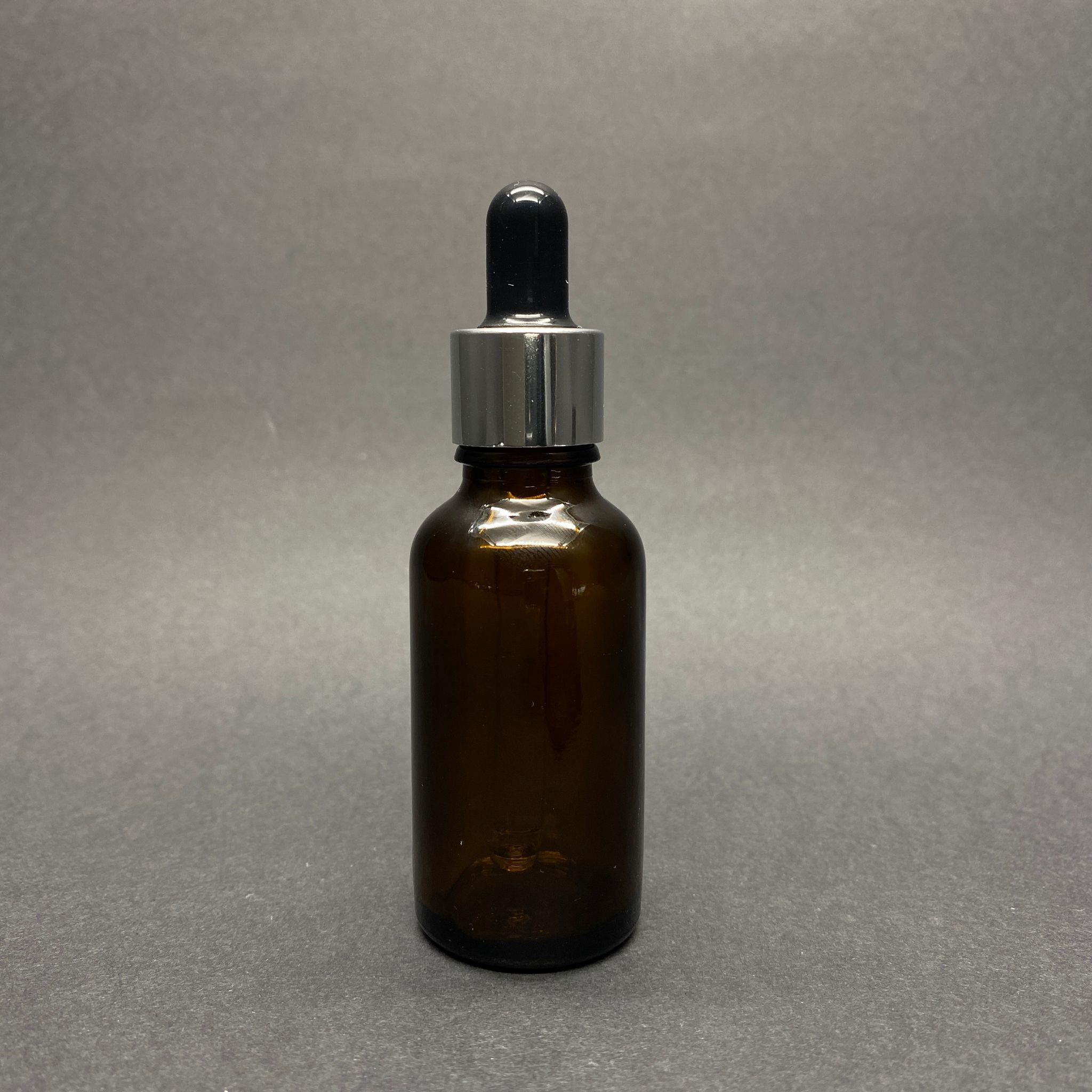 30 CC AMBER CAM DAMLALIKLI ŞİŞE - SİYAH EMZİK - GÜMÜŞ METALİK KAPAK - 30 ML KAHVERENGİ CAM DAMLALIKLI ŞİŞE