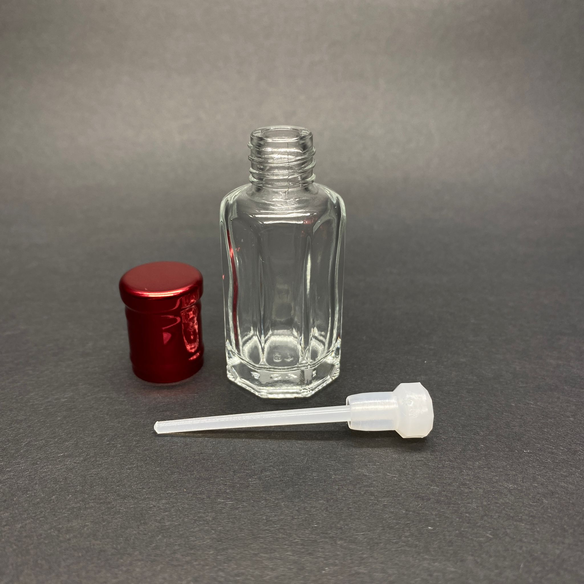 12 CC ÇUBUKLU ESANS ŞİŞESİ -  HACI MİSİ , AROMATİK YAĞ , KOKU , PARFÜM İÇİN SÜRÜLEBİLİR 12 ML CAM ŞİŞE - KIRMIZI KAPAKLI
