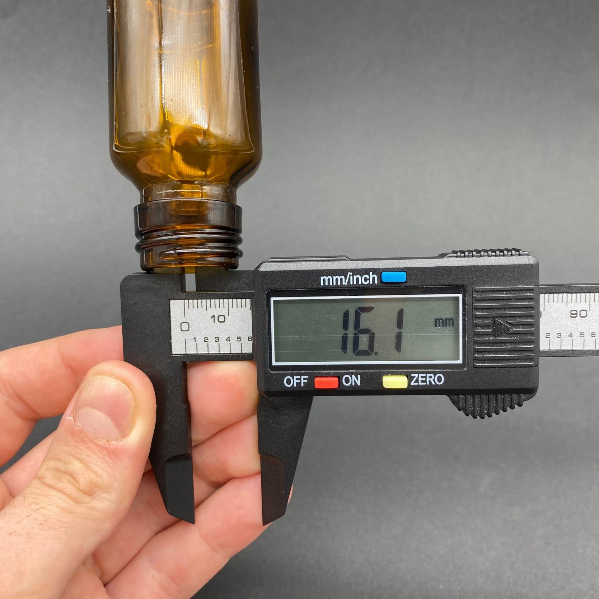 30 CC AMBER CAM ŞİŞE KAPAKSIZ (25 AĞIZ) - 30 ML CAM ŞİŞE - KAHVERENGİ - ŞİŞECAM ÜRÜN KODU: 711403