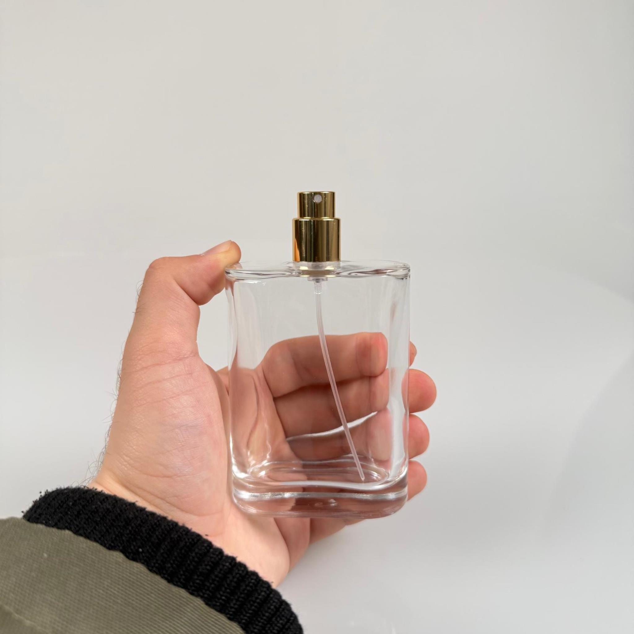 100 ML YASSI MODEL CEO PARFÜM ŞİŞESİ - GOLD METAL SPREYLİ (AĞIZ 15 MM GEÇME KOLAY KAPAMA)