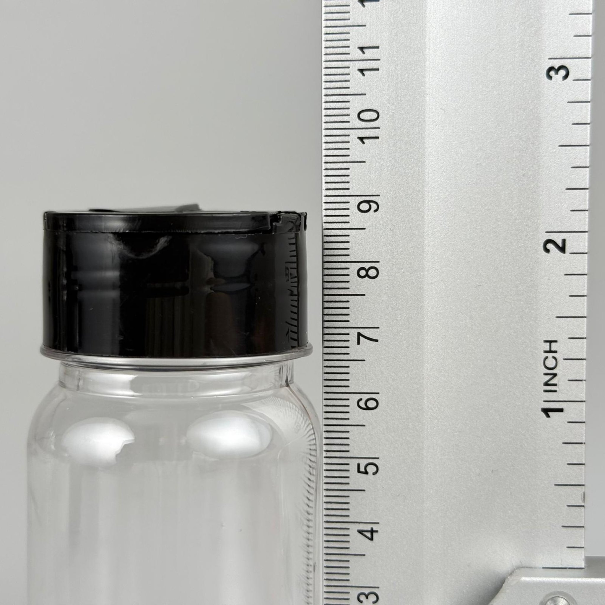 PLASTİK SİLİNDİR BAHARATLIK KAVANOZ - 100 ML PET BAHARAT, TOZ, PUDRA VB İÇİN PET ŞİŞE - SİYAH AÇILIR KAPANIR DELİKLİ KAPAKLI TAKIM - 100 CC