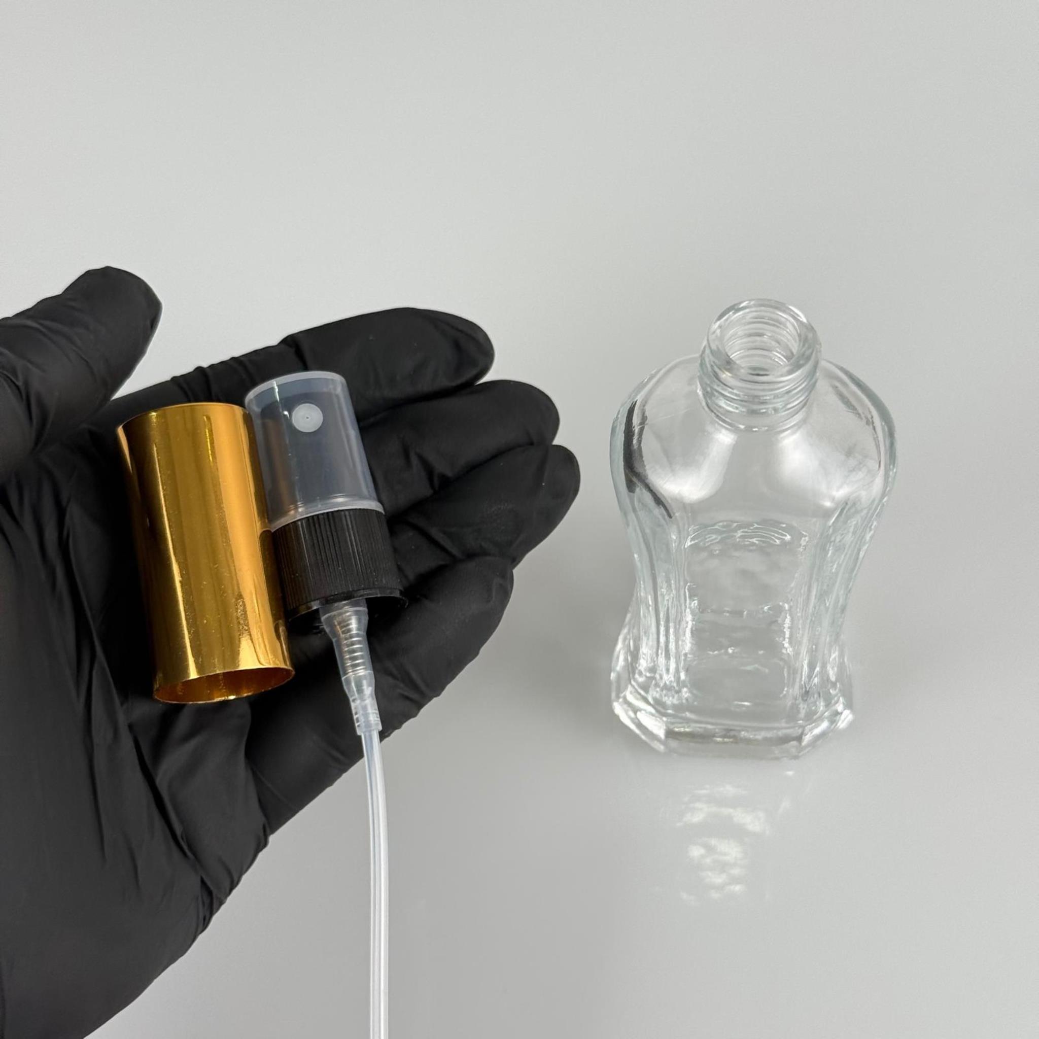 50 CC MİLANO MODEL CAM ŞİŞE - GOLD METAL KAPAK - SİYAH SPREYLİ - 50 ML LÜKS PARFÜM ŞİŞESİ (CAMIN KALINLIĞI İLE İLGİLİ +/- 5 ML TOLERANS OLABİLİR)