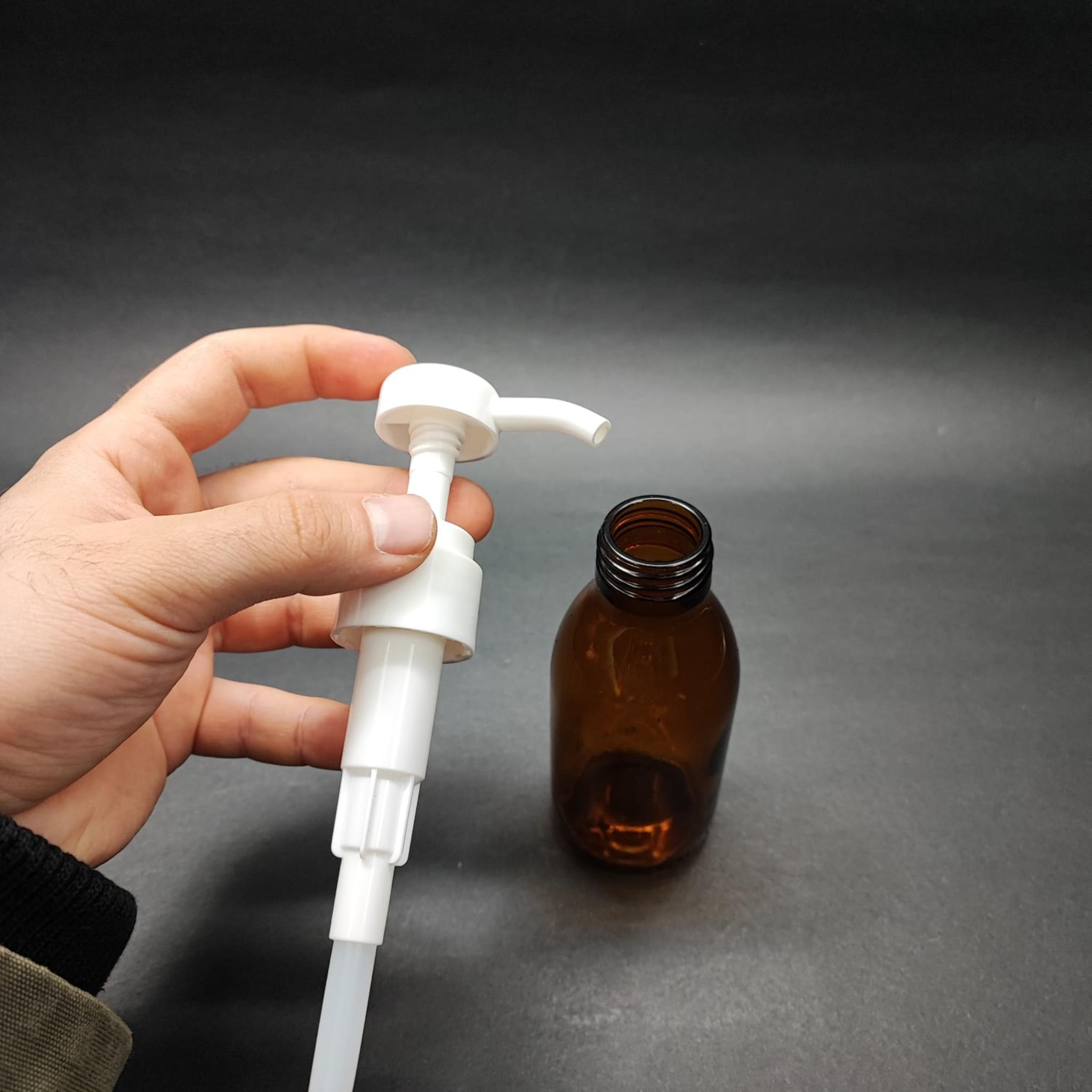 125 CC AMBER CAM ŞİŞE + BEYAZ DOZAJ POMPALI (HER BASMADA 4 CC SIVI ATAR)  - 125 ML POMPALI ŞİŞE - ŞURUP, ŞAMPUAN, KREM GİBİ YOĞUN KIVAMLI SIVILARDA KULLANILIR