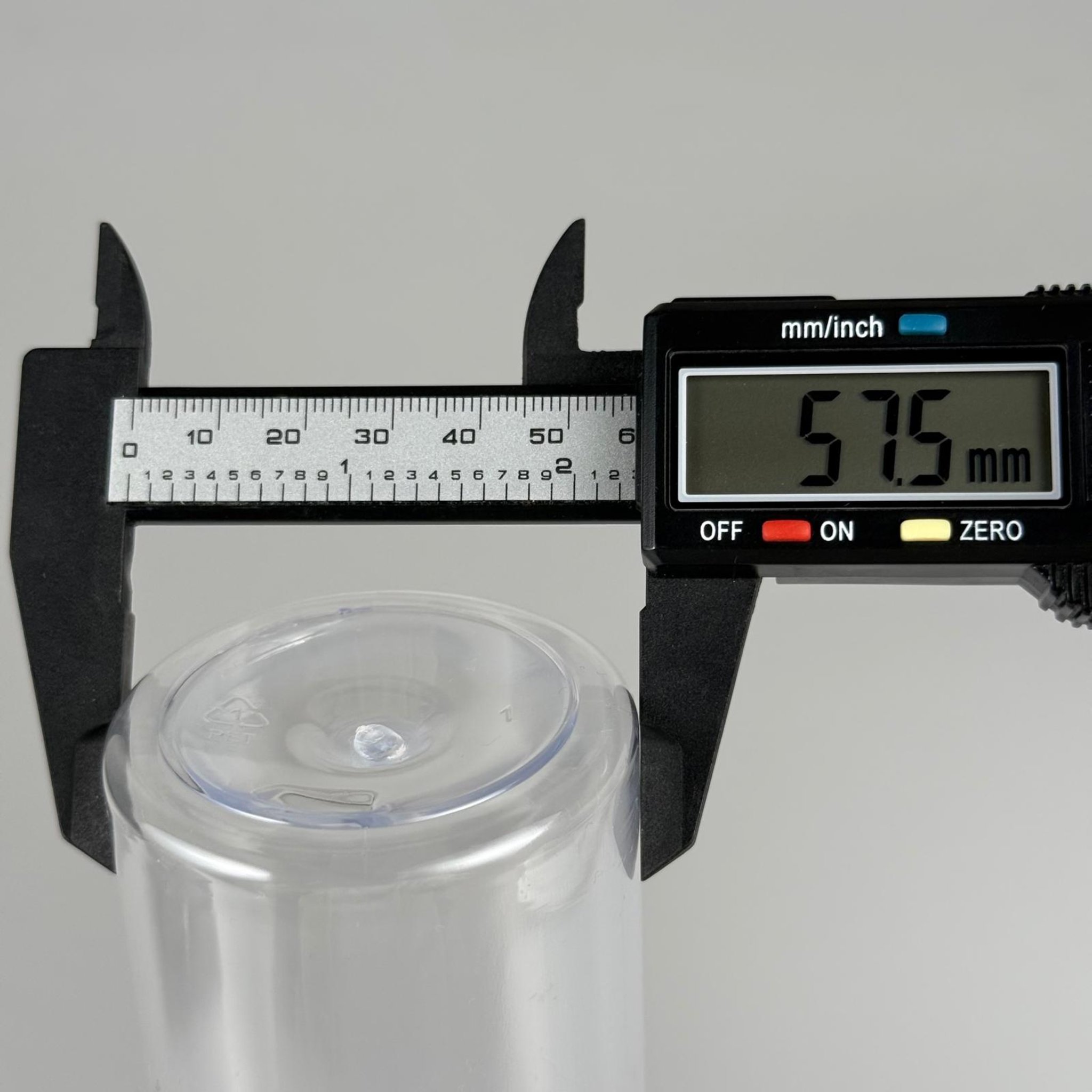 400 CC ŞEFFAF KÜT BOYUNLU SİLİNDİR PET ŞİŞE (30 GR - 24 AĞIZ ) + KÖPÜK CONTALI SİYAH METAL ALÜMİNYUM KAPAKLI + KOLONYA TIPALI TAKIM - 400 ML KAPAKLI ŞEFFAF PLASTİK ŞİŞELER