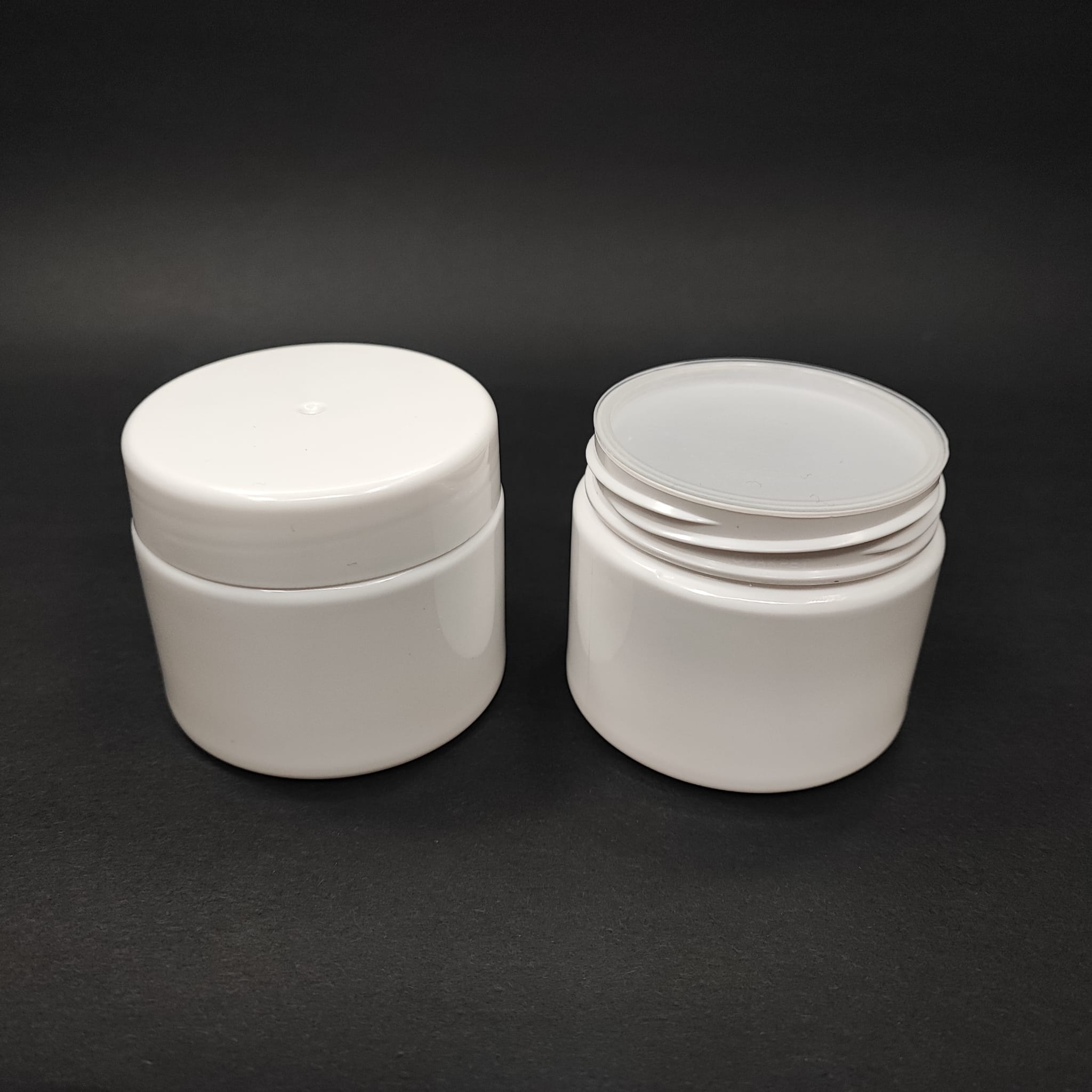 100 CC BEYAZ PET KAVANOZ - BEYAZ KAPAKLI - İÇ TIPALI  - 100 ML PLASTİK KREM KAVANOZU