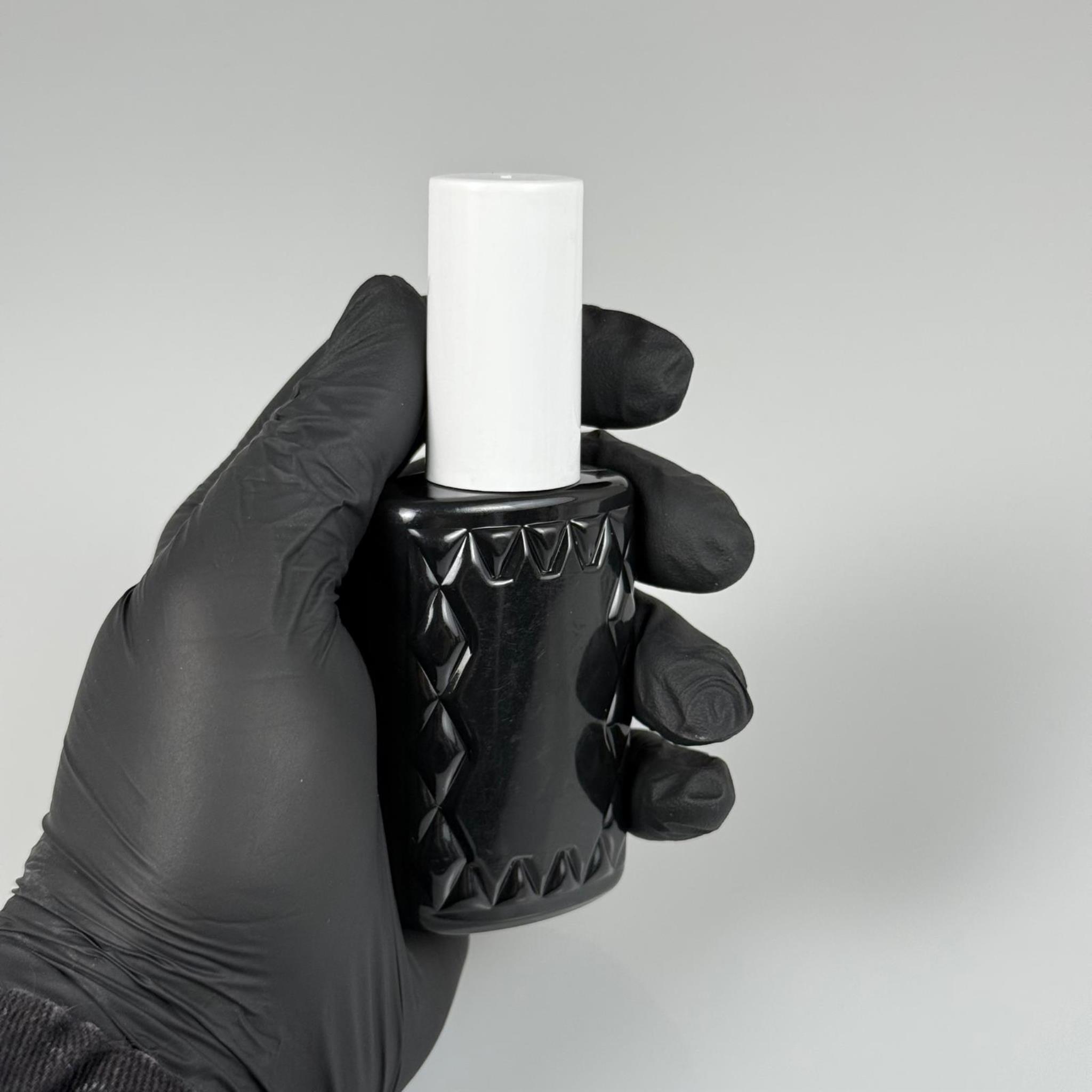 50 CC SİYAH PET KÖŞELİ PARFÜM ŞİŞESİ - SİYAH SPREYLİ - BEYAZ KORUMA KAPAKLI - 50 ML PLASTİK PARFÜM - KOLONYA ŞİŞESİ