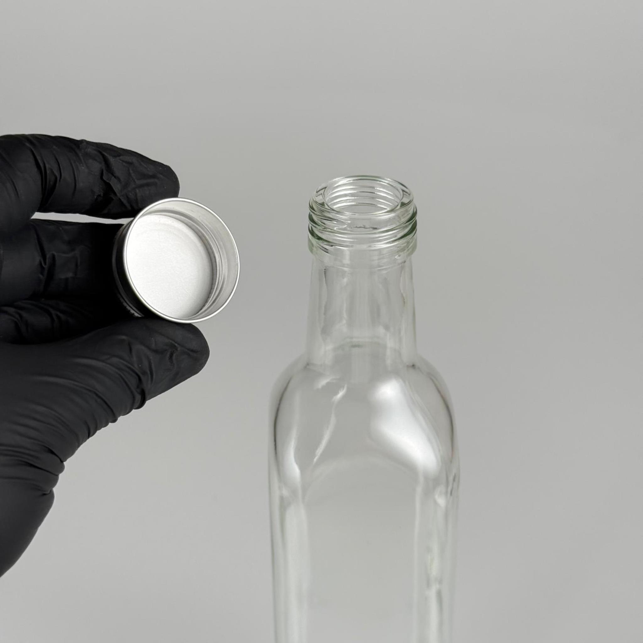 500 CC MARASKA CAM ŞİŞE - GÜMÜŞ METAL ALÜMİNYUM KAPAKLI - 500 ML KÖŞELİ YAĞ ŞİŞESİ - SİRKE ŞİŞESİ