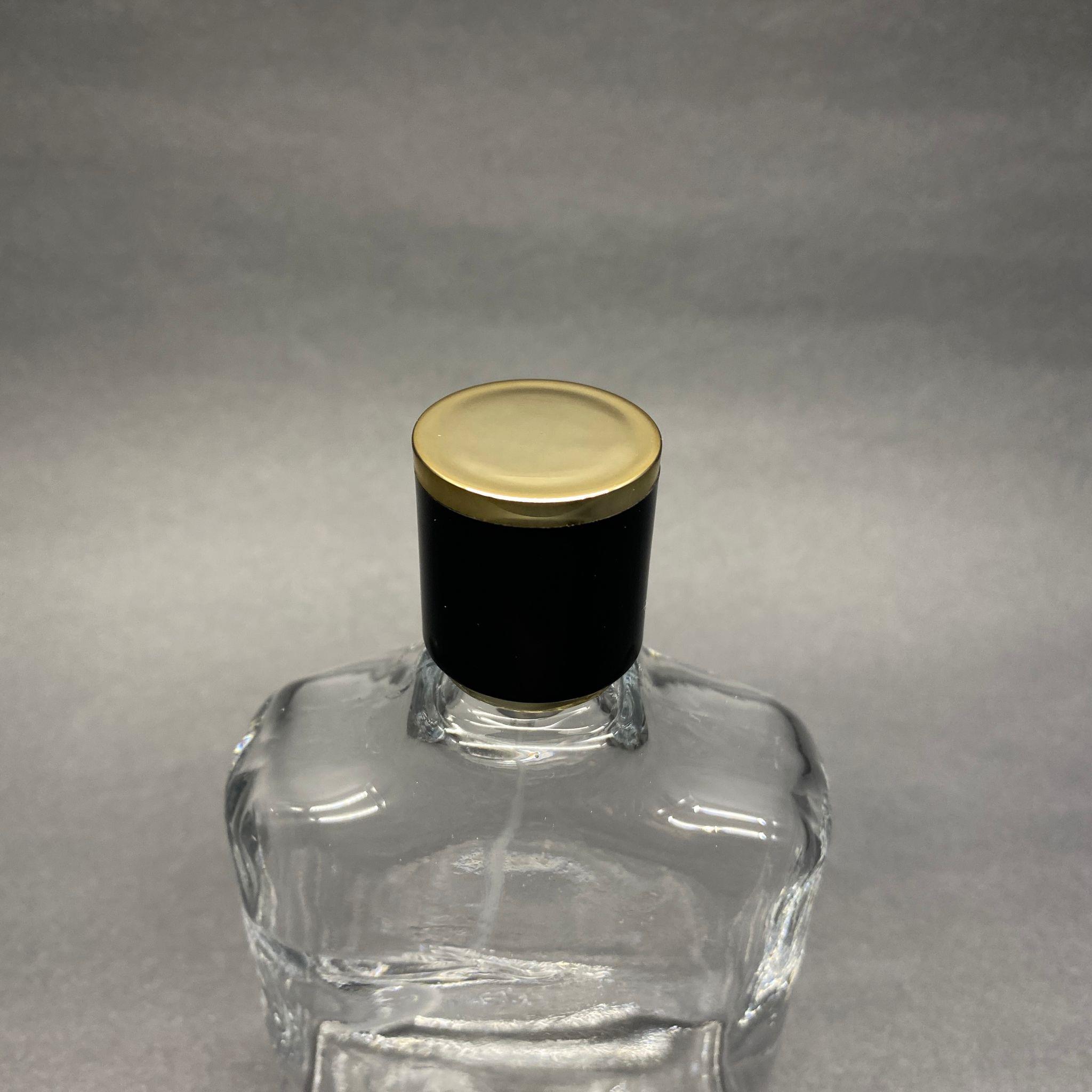 100 ML YASSI MODEL ZEUS PARFÜM ŞİŞESİ - SİYAH METAL SPREYLİ + GOLD SİYAH KAPAKLI (AĞIZ 15 MM GEÇME KOLAY KAPAMA) !!DEFOLU ŞİŞE ÇIKABİLİR, FİYAT UYGUN TUTULMUŞTUR!!