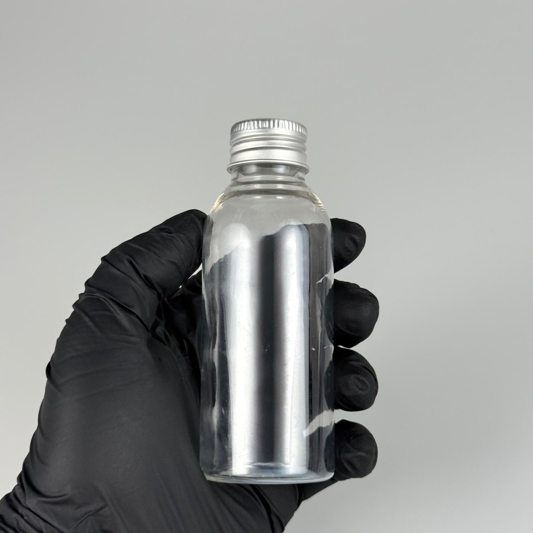 100 CC SİLİNDİR OVAL MODEL ŞEFFAF SERT PET ŞİŞE (24 AĞIZ) + KÖPÜK CONTALI GÜMÜŞ METAL ALÜMİNYUM KAPAK TAKIM - 100 ML KAPAKLI KALIN PLASTİK ŞEFFAF ŞİŞELER
