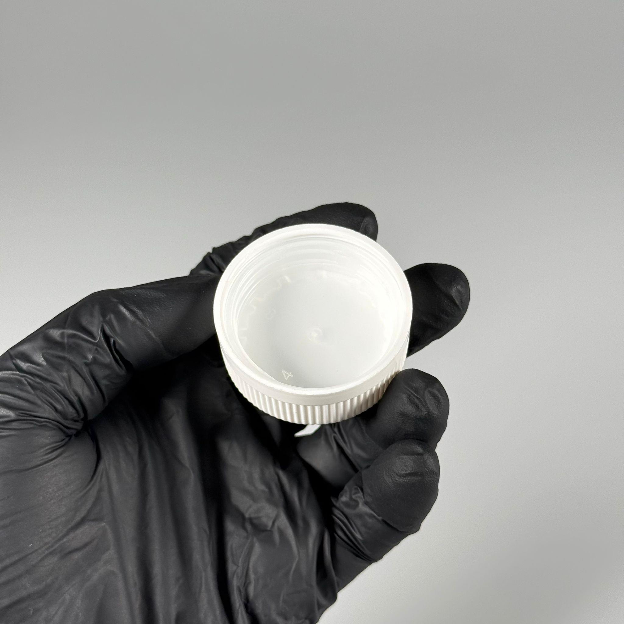 38 MM ÇOCUK KİLİTLİ VİDALI PLASTİK KAPAK - BEYAZ