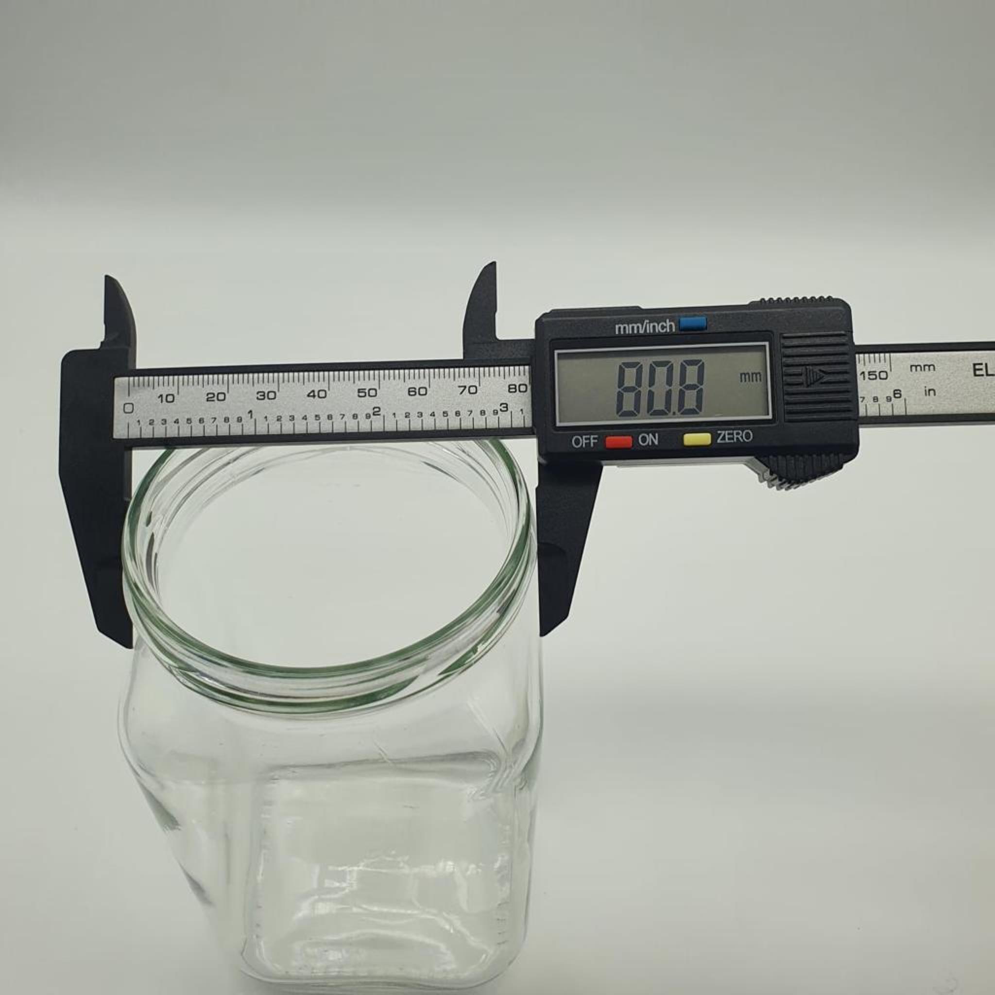 850 CC CAM KARE KAVANOZ (82 AĞIZ) - 850 ML KÖŞELİ KAVANOZ - KAPAKSIZ - ŞİŞECAM ÜRÜN KODU: 100285