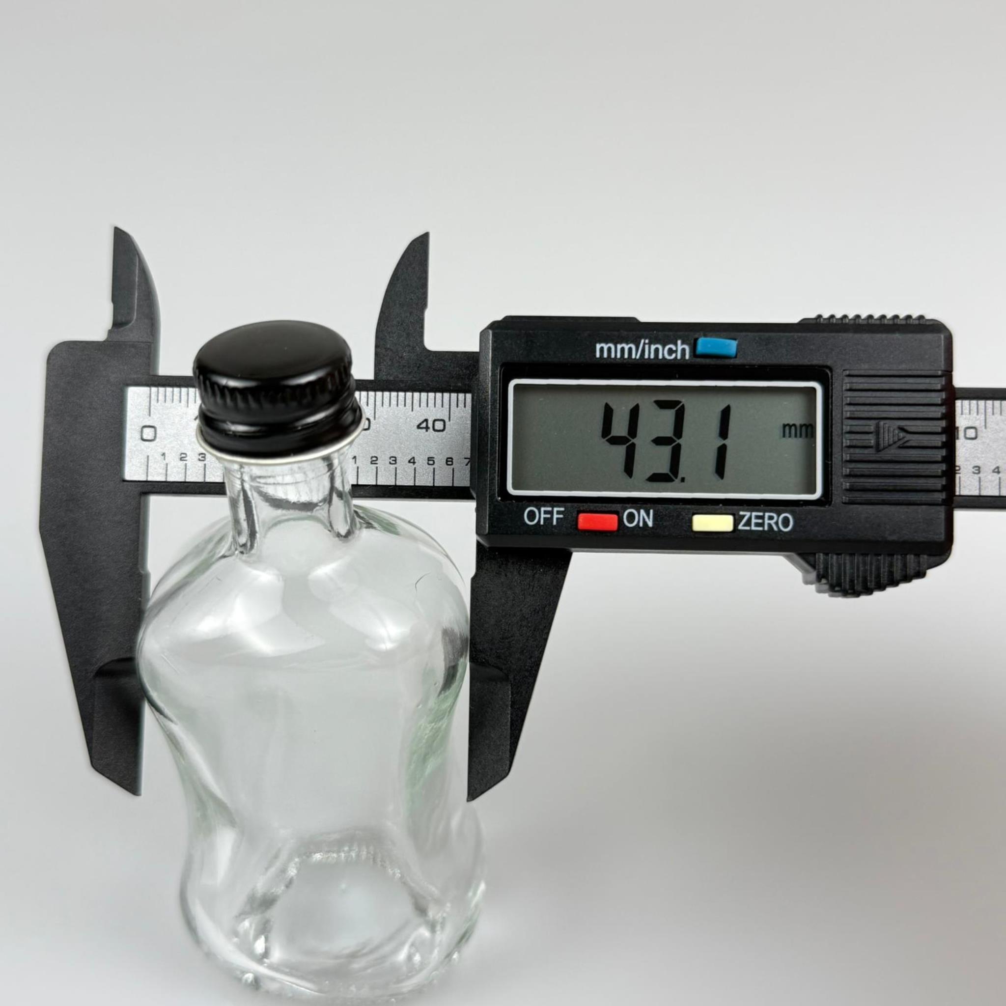 50 CC BOĞAZLI İNCE BELLİ CAM ŞİŞE - SİYAH METAL KAPAKLI - 50 ML PRESTİJLİ ŞİŞE