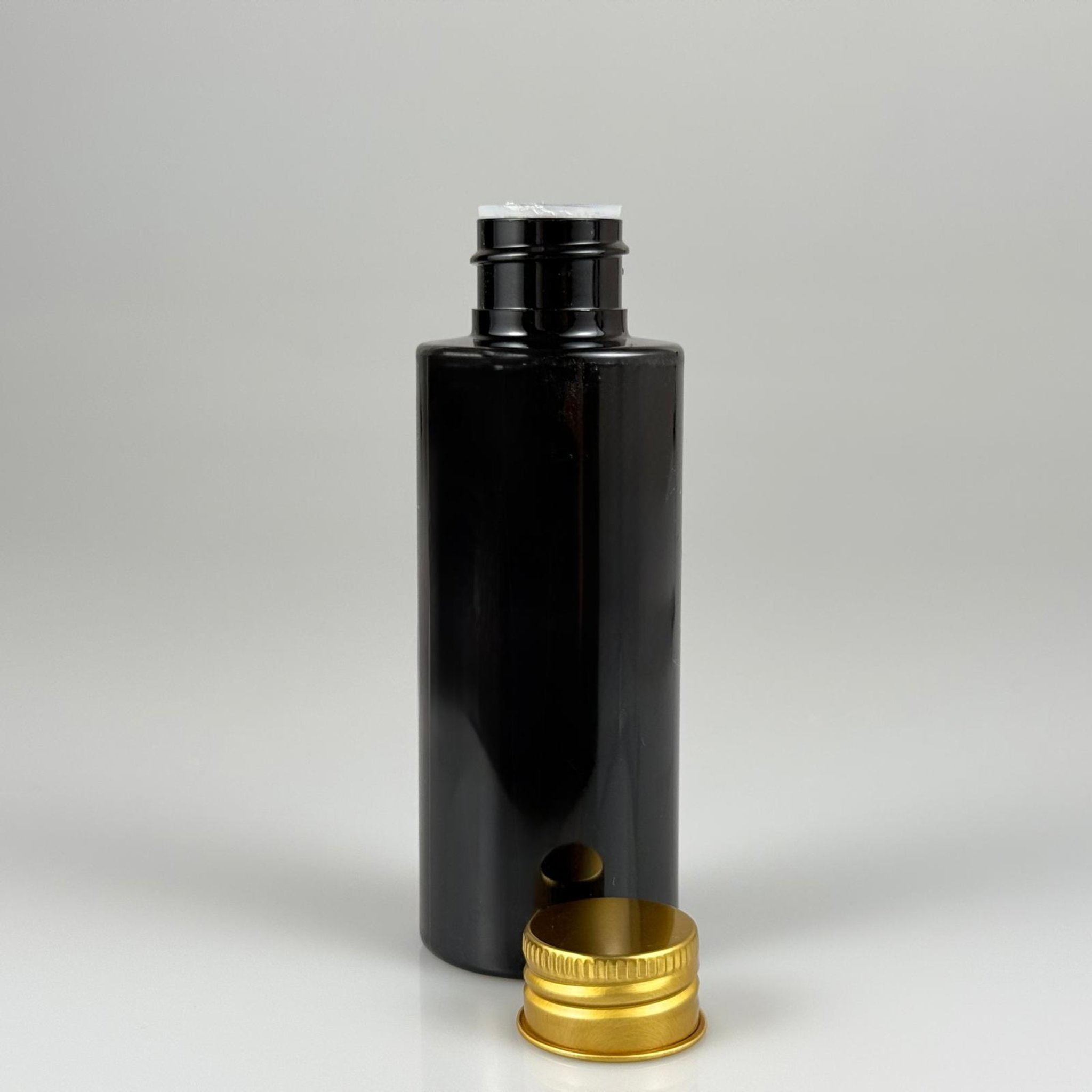 100 CC SİYAH SİLİNDİR KESKİN KÜT MODEL SERT PET ŞİŞE ( 17 GR - 24 AĞIZ ) + KÖPÜK CONTALI GOLD METAL ALÜMİNYUM KAPAK + KOLONYA TIPALI TAKIM - 100 ML KAPAKLI SİYAH PLASTİK ŞİŞELER