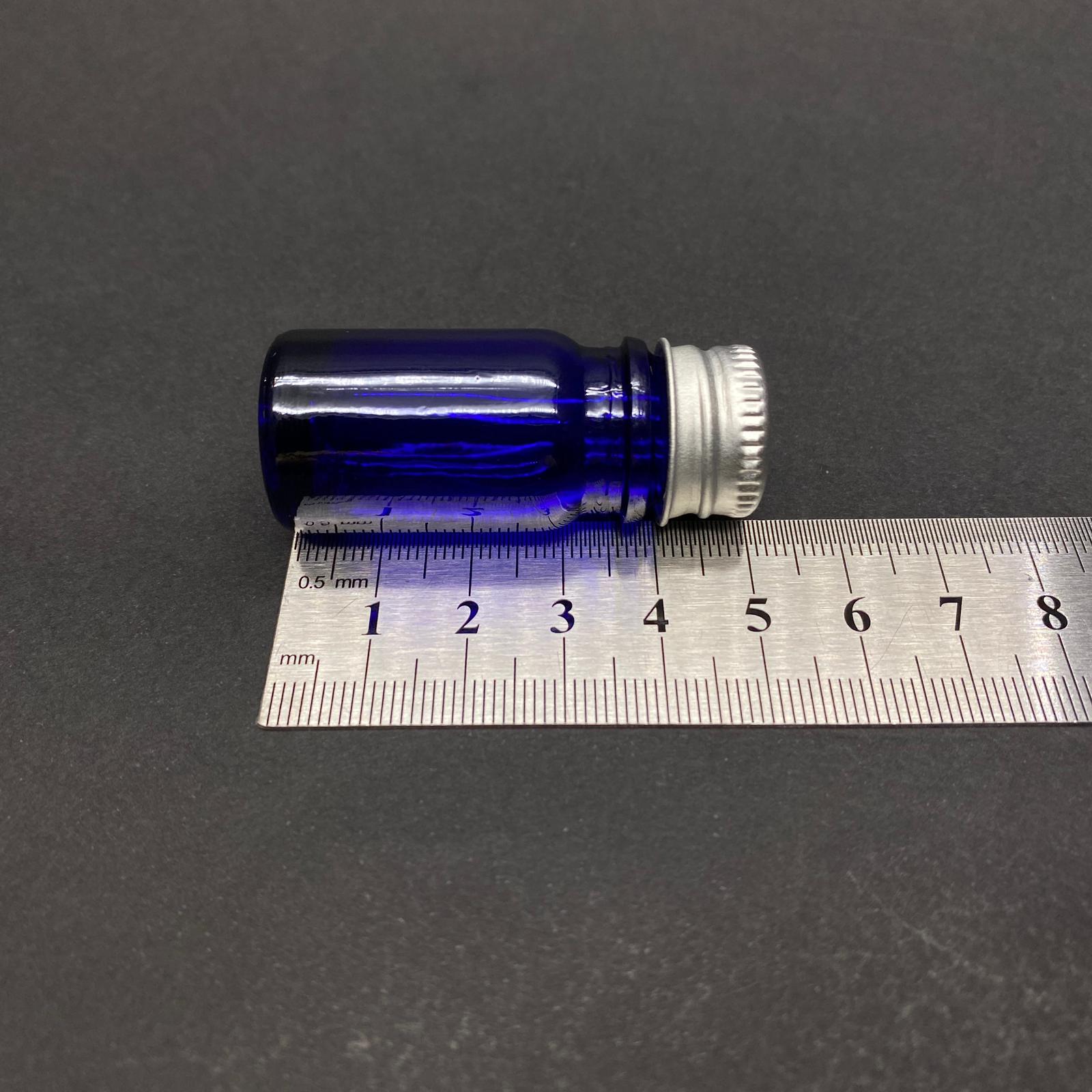 5 CC MAVİ İÇTEN DAMLALIKLI (OPSİYONEL DAMLALIK) - METAL GÜMÜŞ KAPAKLI CAM ŞİŞE - 5 ML KOLONYA TIPALI CAM ŞİŞE