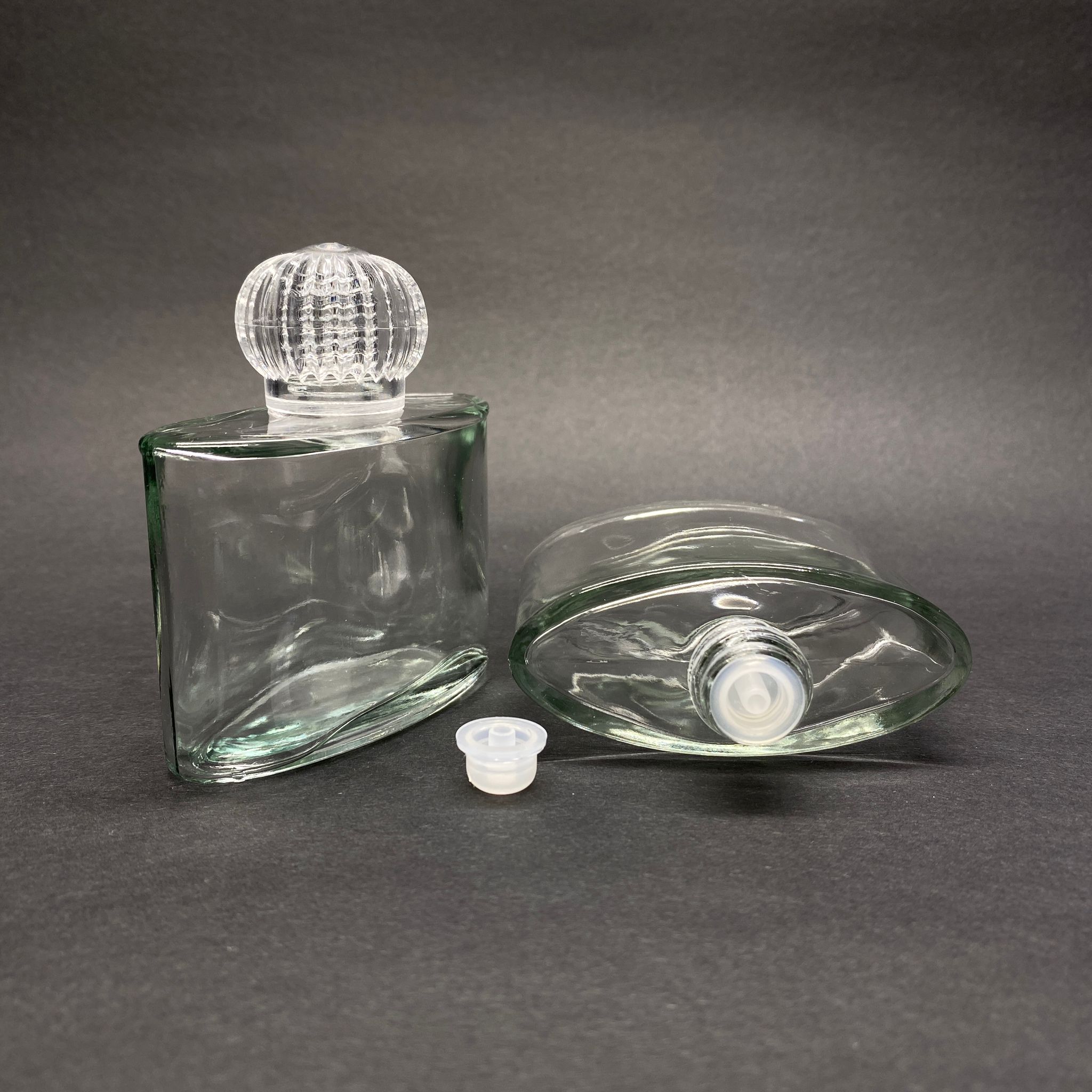50 CC YASSI KÖŞELİ CAM ŞİŞE + KRİSTAL KAPAK + KOLONYA TIPASI - 50 ML HEDİYELİK CAM KOLONYA ŞİŞESİ - DÜĞÜN, NİŞAN, SÖZ, KINA, CENAZE, PROMOSYON İÇİN HEDİYELİK KOLONYA ŞİŞELERİ