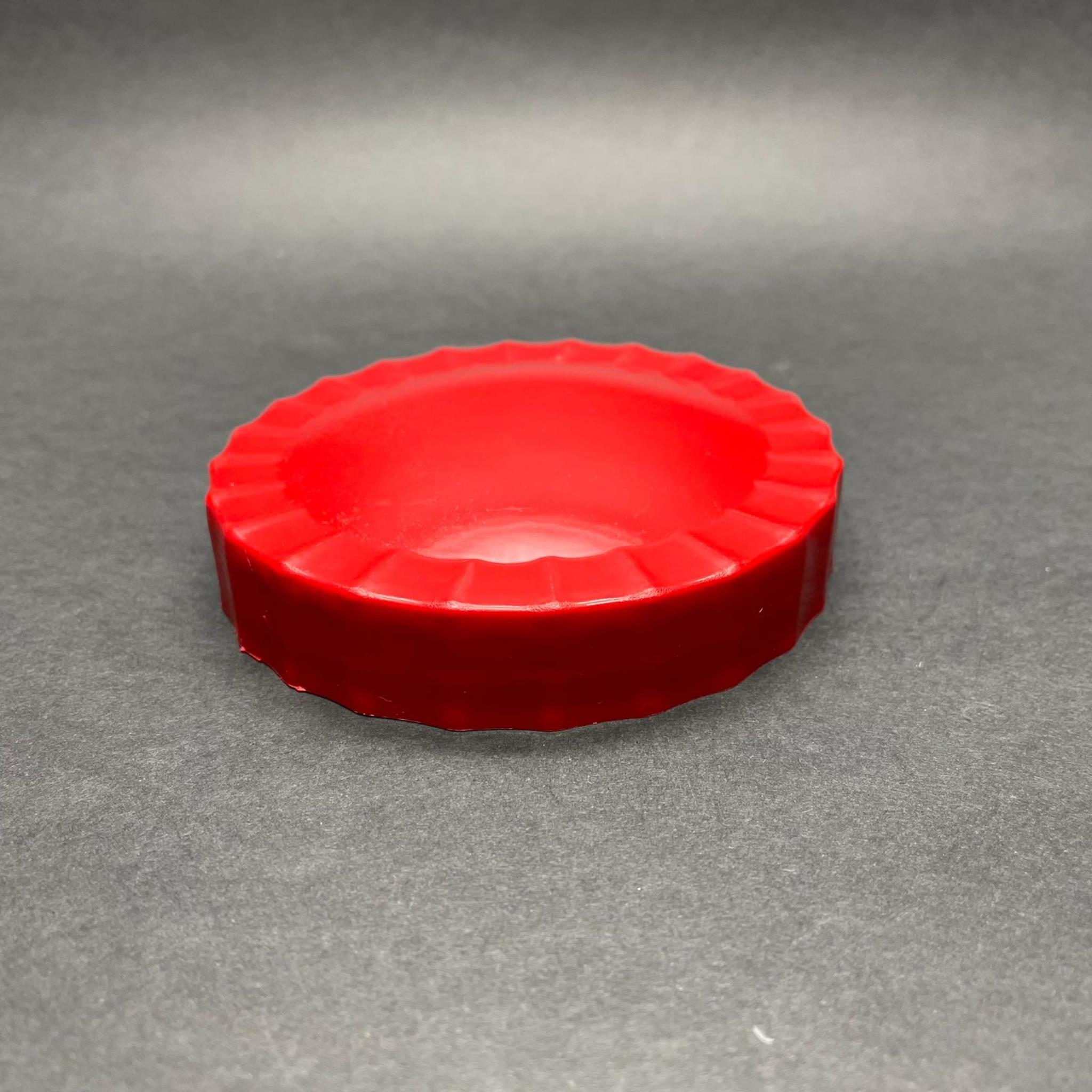 100 MM VİDALI KÖPÜK CONTALI SIZDIRMAZ PLASTİK KAPAK - KIRMIZI
