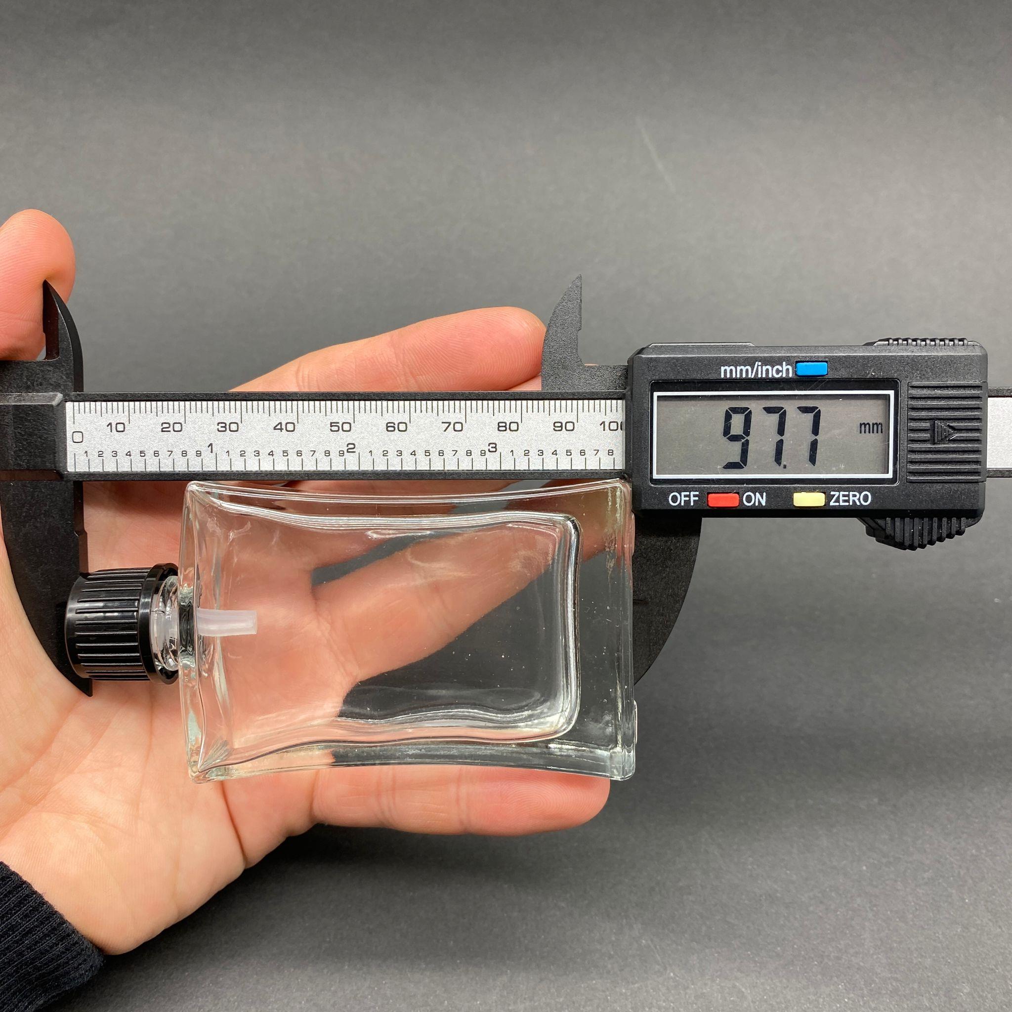 50 CC KÖŞELİ İÇTEN DAMLALIKLI - SİYAH KAPAKLI CAM ŞİŞE - 50 ML YENİ İÇTEN DAMLALIKLI CAM ŞİŞE - 1. KALİTE İTHAL CAM