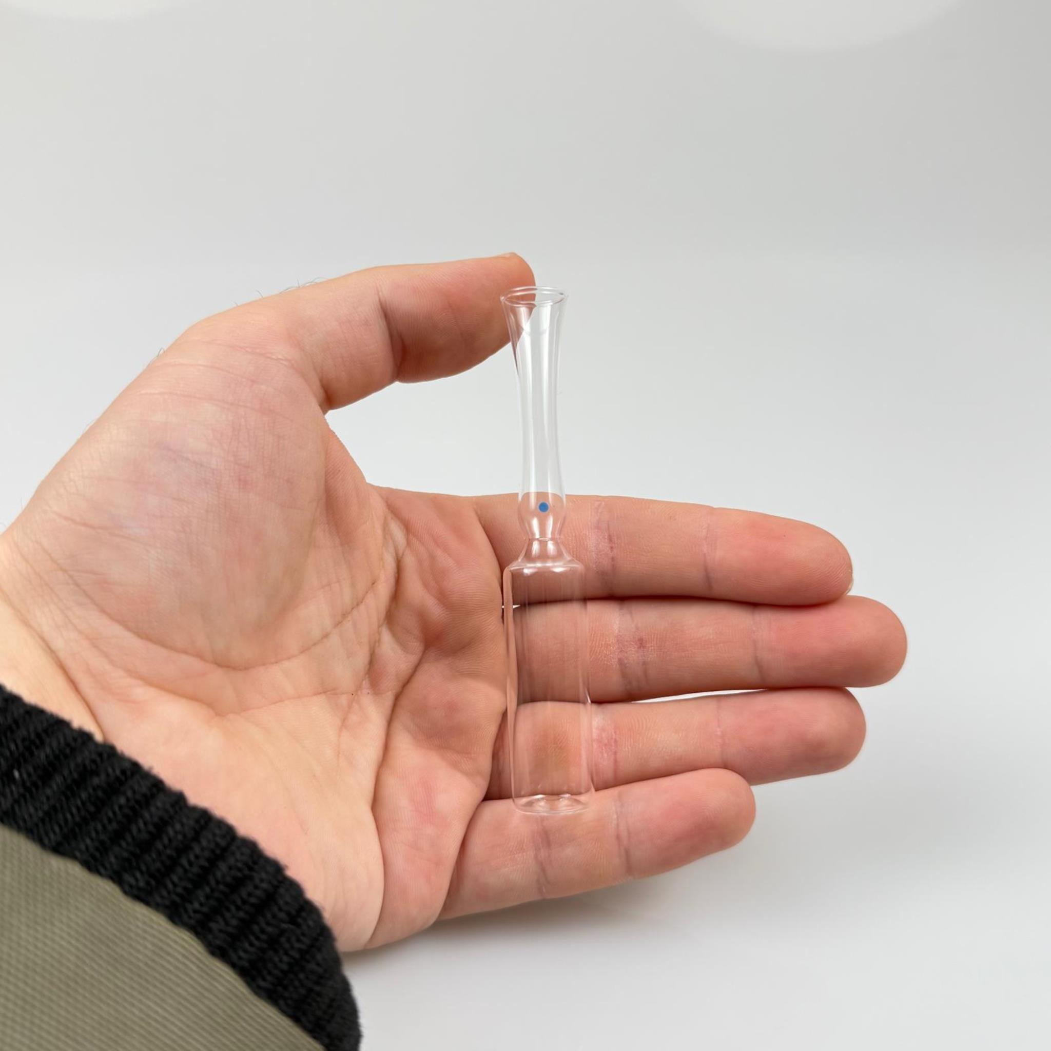 İLAÇ AMPÜLÜ - 5 ML ŞEFFAF - AMPÜL ŞİŞESİ,  ENJEKSİYON ŞİŞESİ, VİAL FARMASÖTİK VEYA KOZMETİK SERUM ŞİŞE, UCU AÇIK