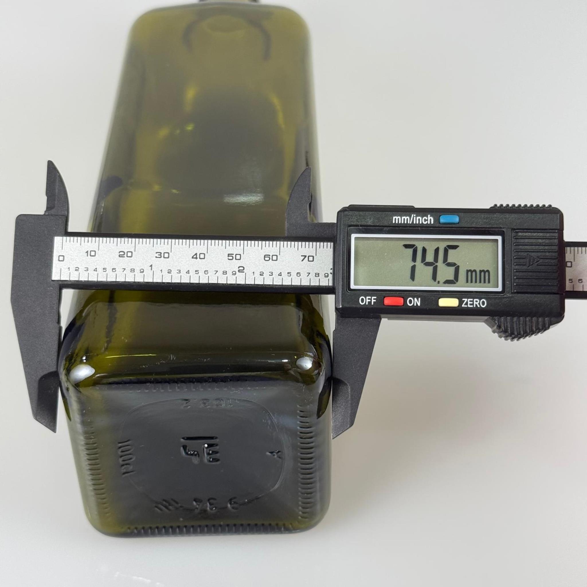 1000 CC YEŞİL MARASKA CAM ŞİŞE - SİYAH METAL ALÜMİNYUM KAPAKLI - 1000 ML KÖŞELİ YAĞ ŞİŞESİ - SİRKE ŞİŞESİ