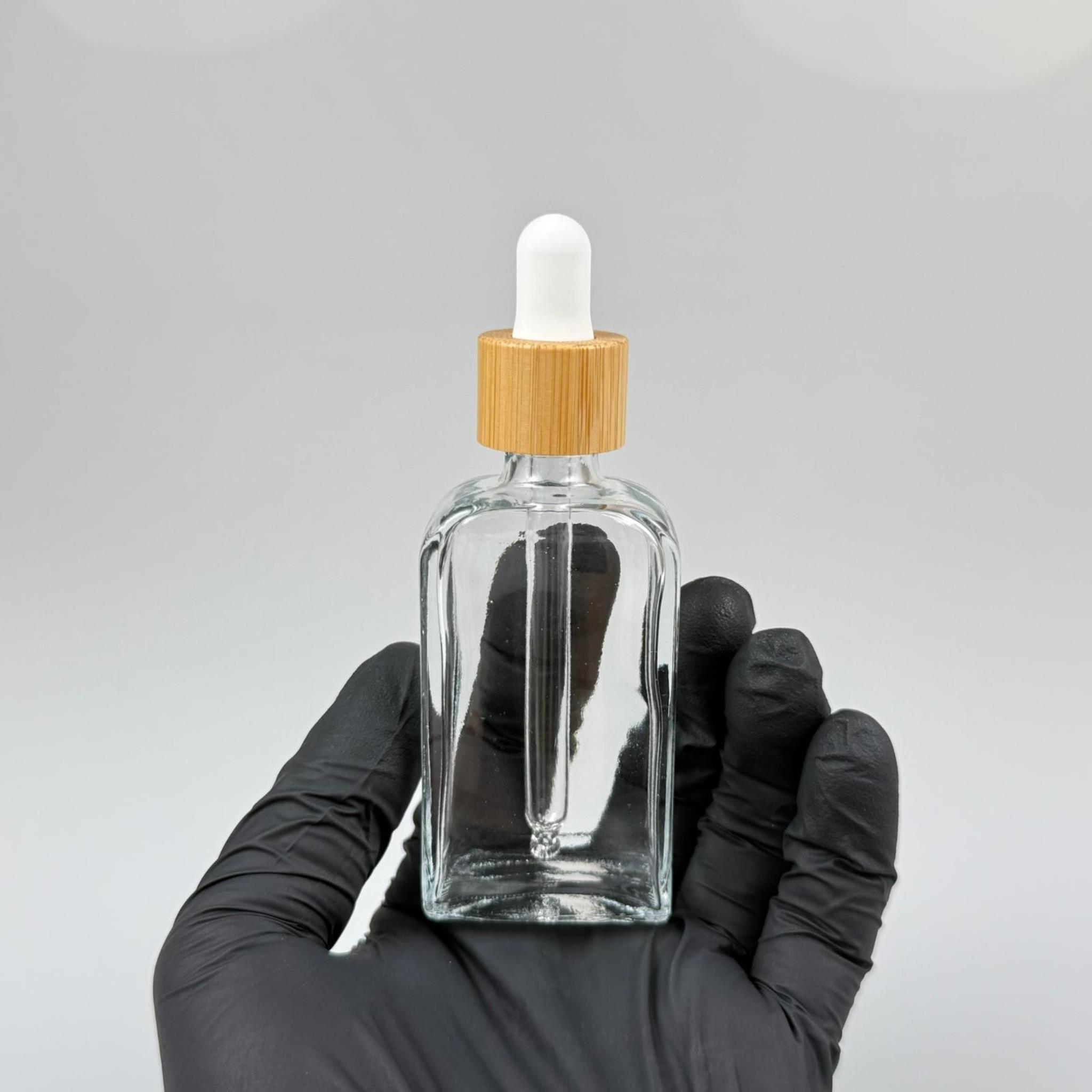 40 CC YASSI DİKDÖRTGEN PRESTİJLİ CAM DAMLALIKLI ŞİŞE - BEYAZ EMZİK - AHŞAP BAMBU KAPAK - 40 ML CAM DAMLALIKLI ŞİŞE - DAMLALIKLI BOŞ ŞİŞE