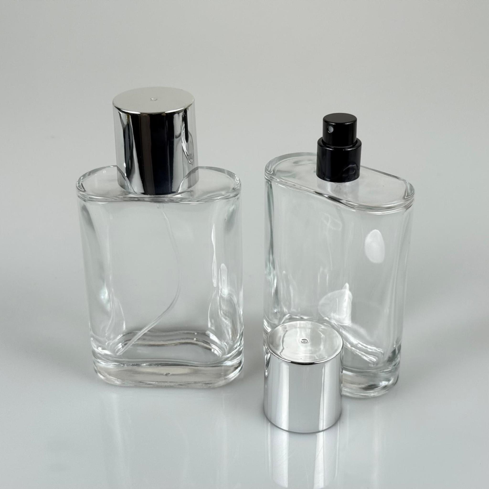 100 ML YASSI MODEL CEO PARFÜM ŞİŞESİ + SİYAH METAL SPREYLİ + GÜMÜŞ GENİŞ KAPAKLI (AĞIZ 15 MM GEÇME KOLAY KAPAMA)
