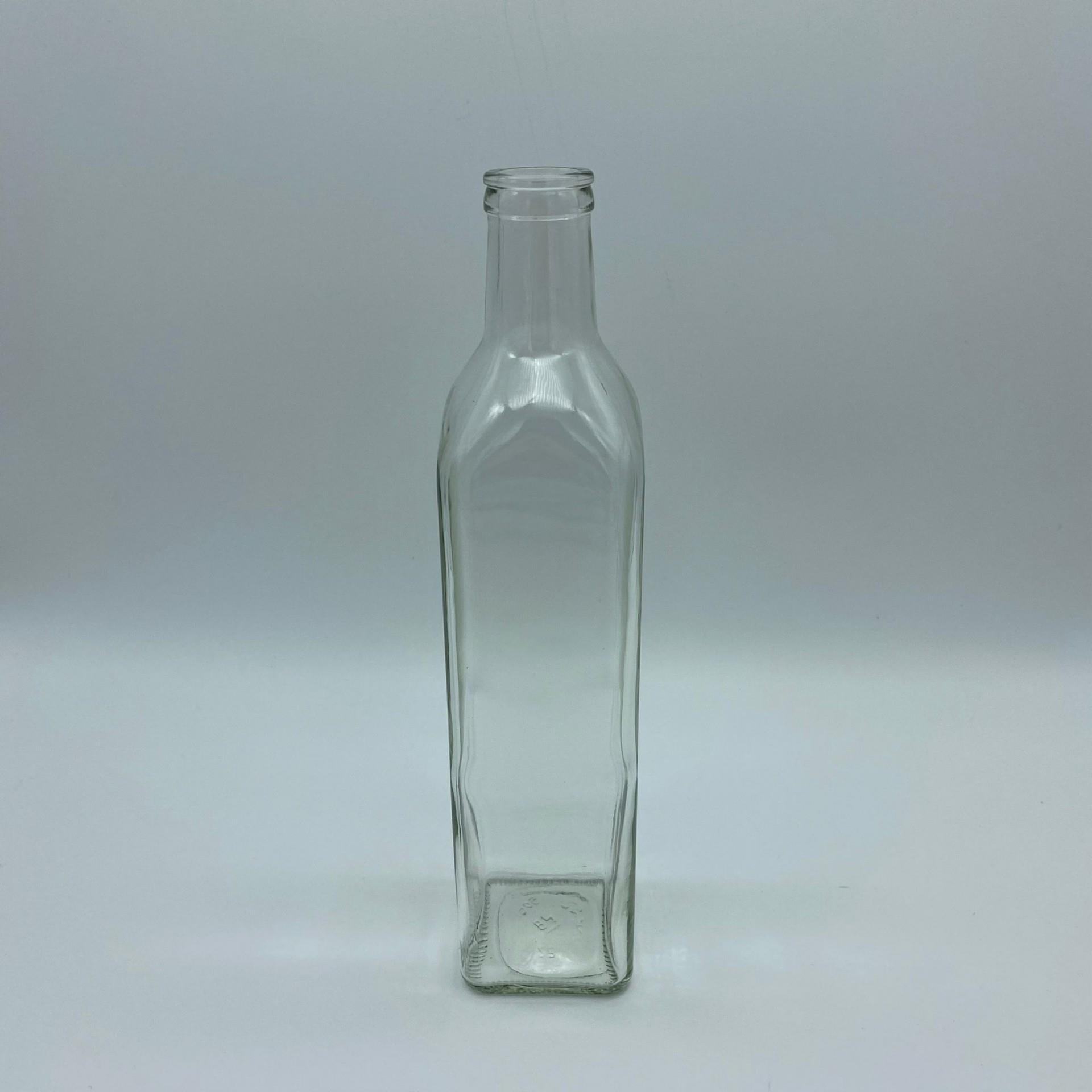 500 CC ŞEFFAF CAM MARASKA KÖŞELİ ŞİŞE (28 AĞIZ ÇAKMA) KAPAKSIZ - 500 ML KÖŞELİ CAM ŞİŞE - ŞİŞECAM ÜRÜN KODU: 121450