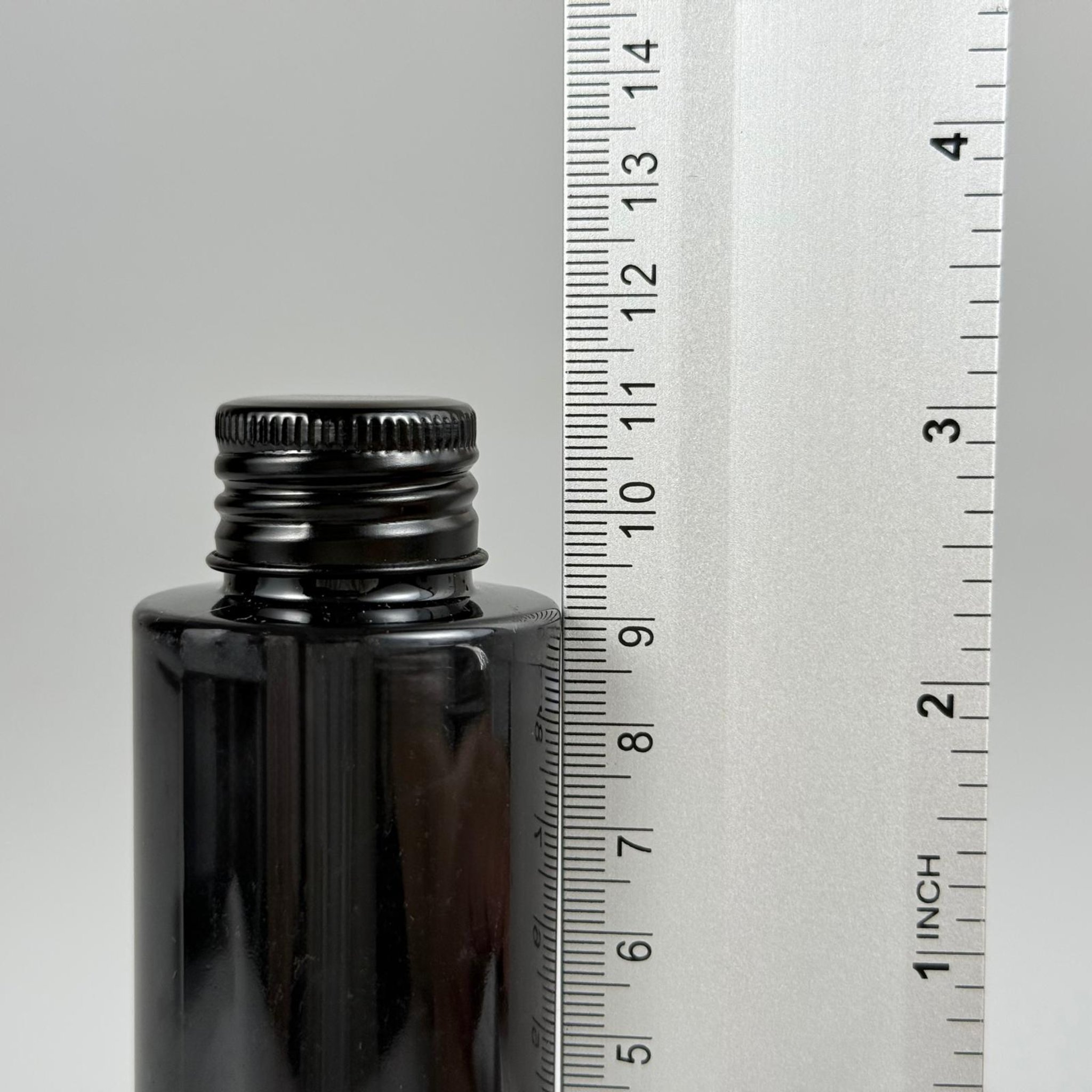 100 CC SİYAH SİLİNDİR KESKİN KÜT MODEL SERT PET ŞİŞE ( 17 GR - 24 AĞIZ ) + KÖPÜK CONTALI SİYAH METAL ALÜMİNYUM KAPAK TAKIM - 100 ML KAPAKLI SİYAH PLASTİK ŞİŞELER