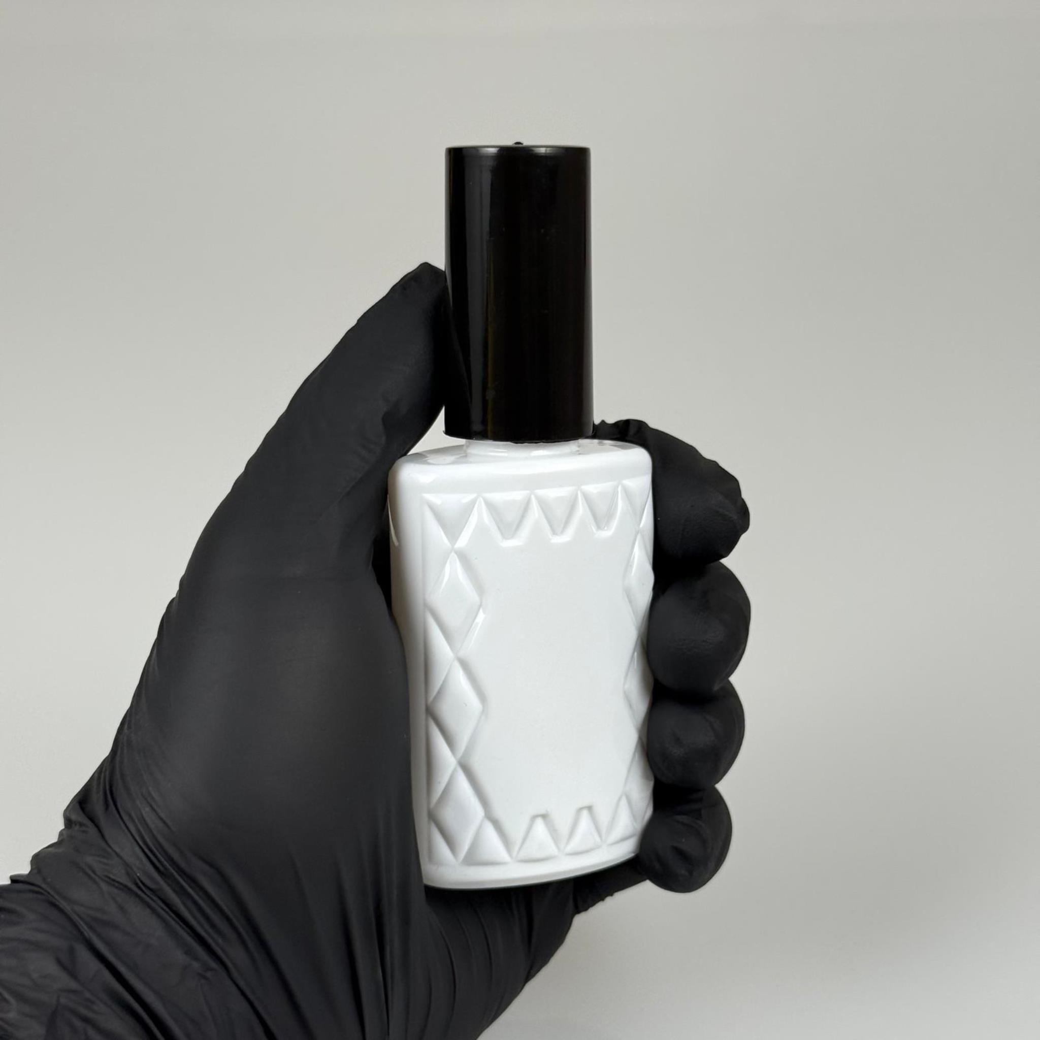 50 CC BEYAZ PET KÖŞELİ PARFÜM ŞİŞESİ  - BEYAZ SPREYLİ - SİYAH KORUMA KAPAKLI - 50 ML PLASTİK PARFÜM - KOLONYA ŞİŞESİ